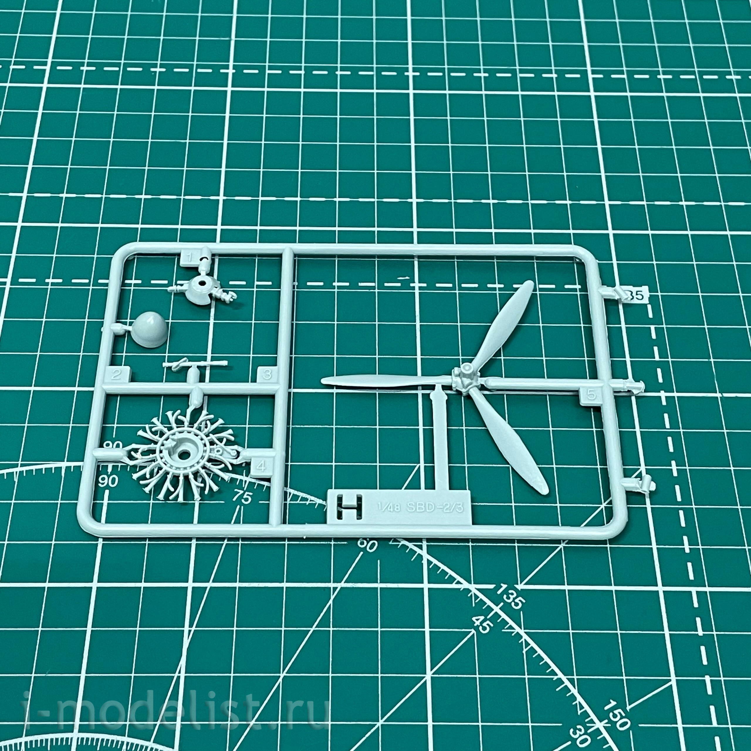 12335 Academy 1/48 Бомбардировщик USN SBD-2 