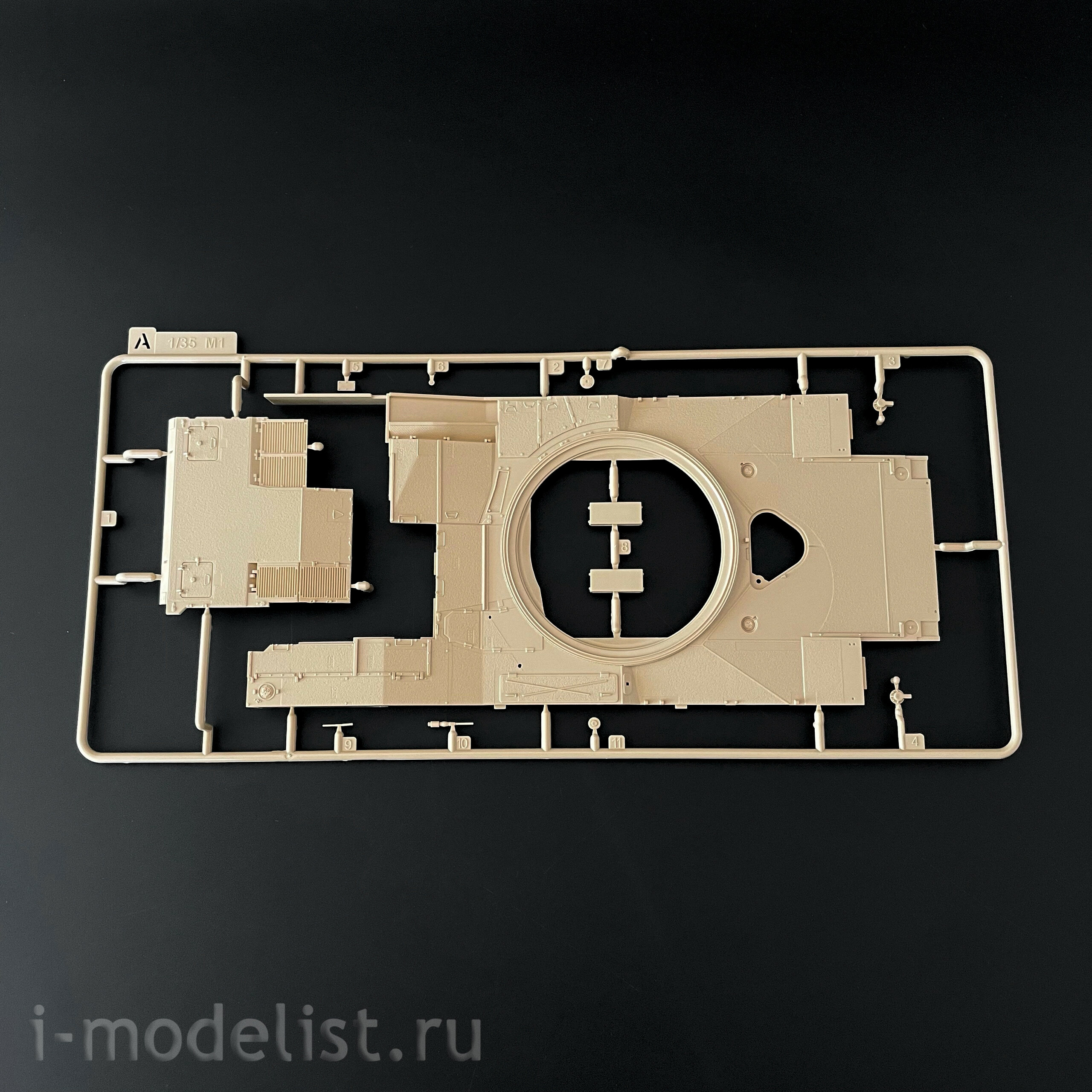 RM-5104 Rye Field Model 1/35 Танк M1A2 SEP V3 Abrams