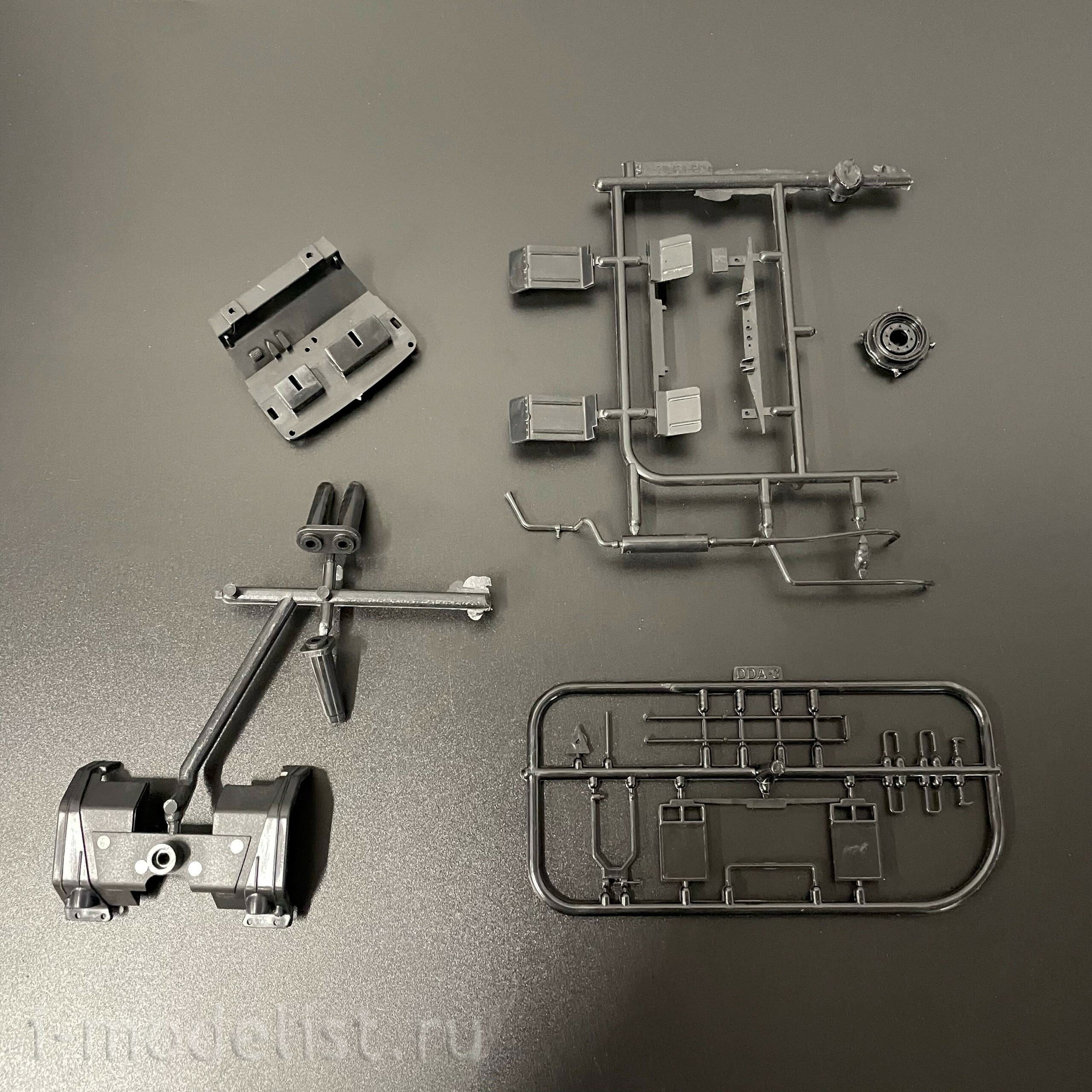 1426AVD AVD Models 1/43 Дезинфекционно-душевой автомобиль ДДА-3(131)