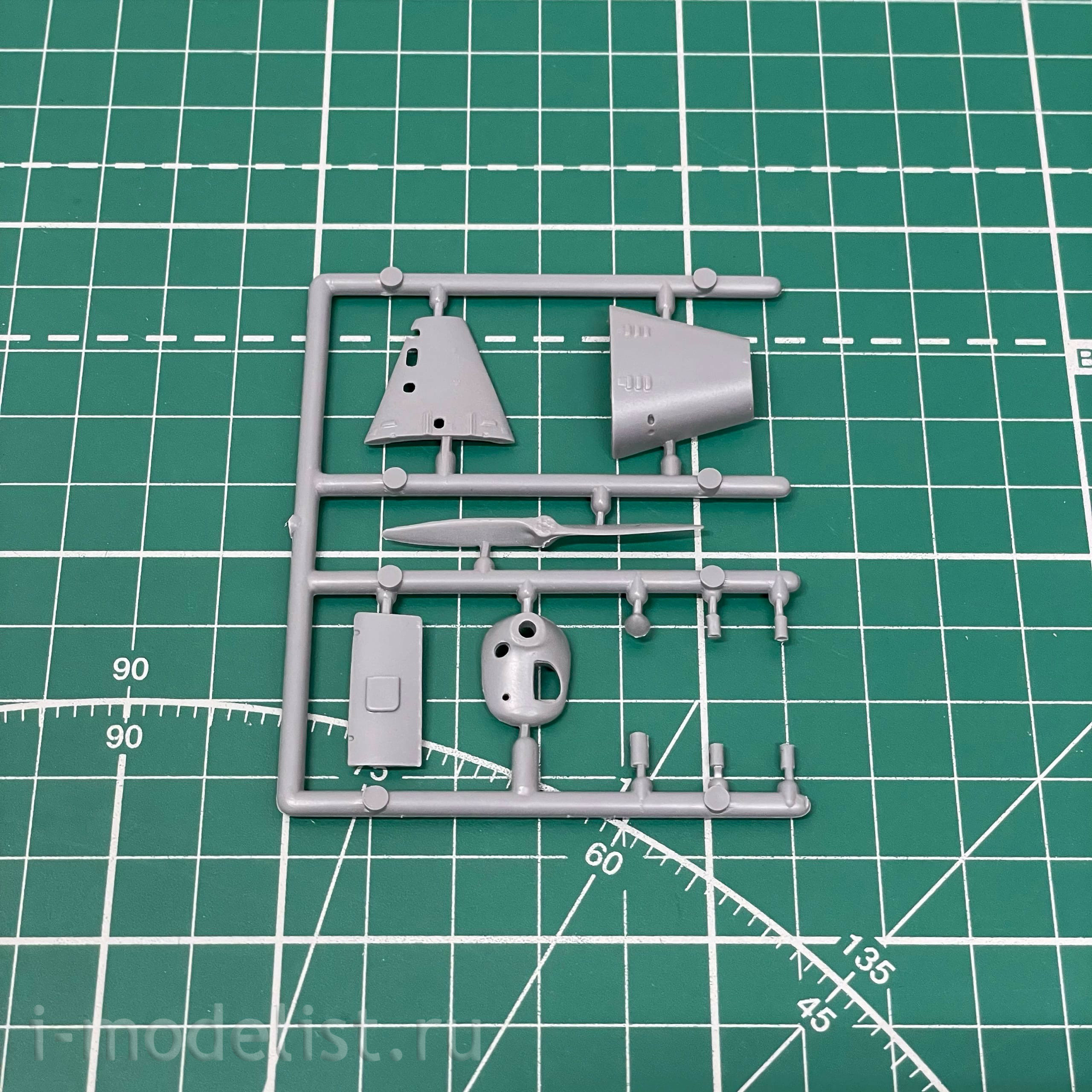 KPM4809 Kovozavody Prostejov 1/48 Zlin C-106