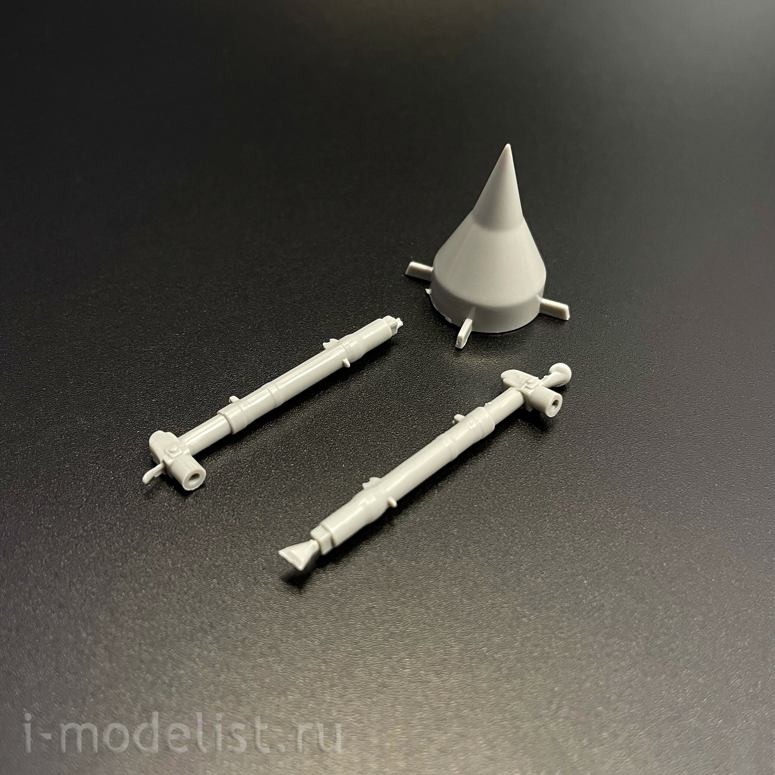 02210 Трубач 1/32 Советский фронтовой истребитель M-21F-13