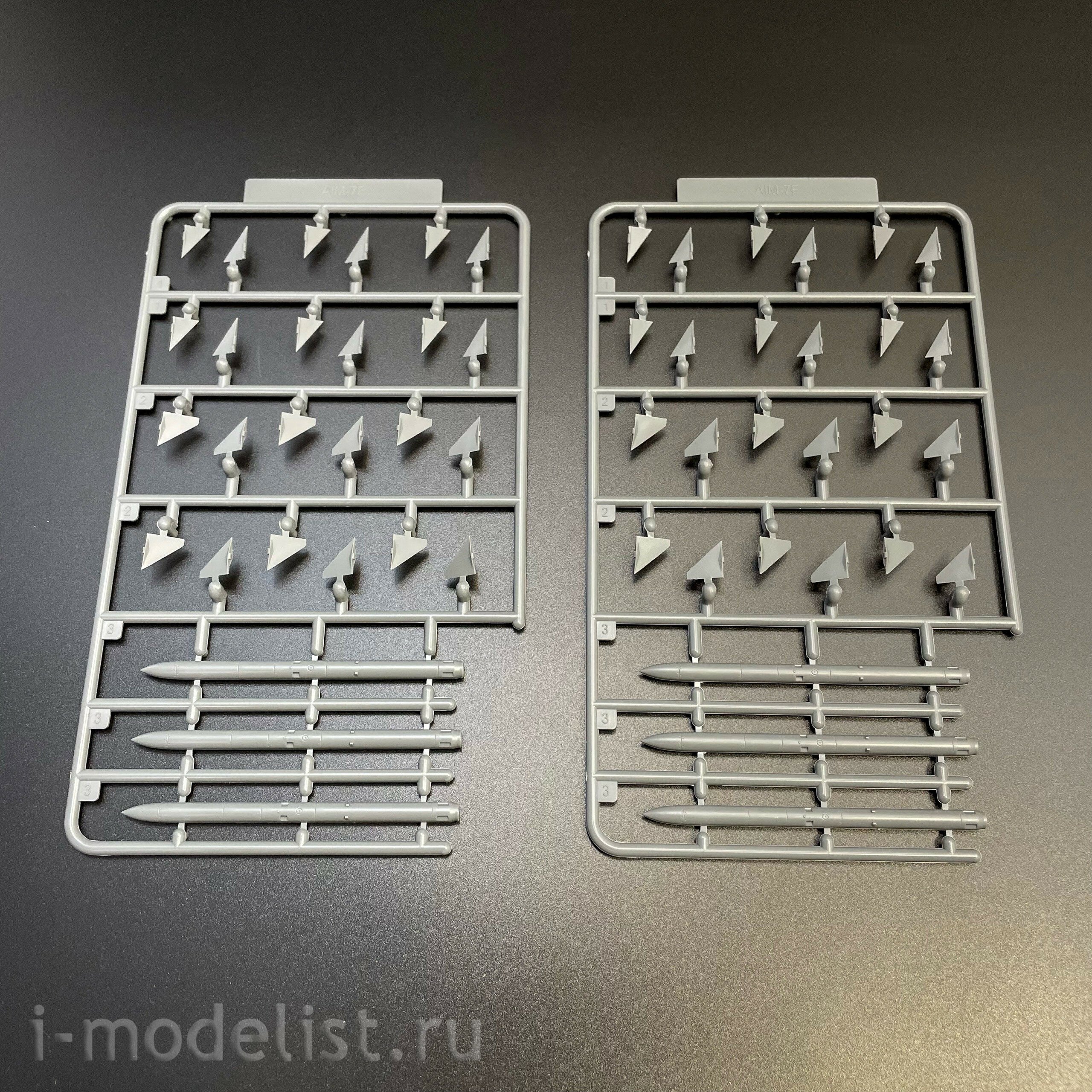 L4834 Great Wall Hobby 1/48 Истребитель-перехватчик F-14D Tomcat