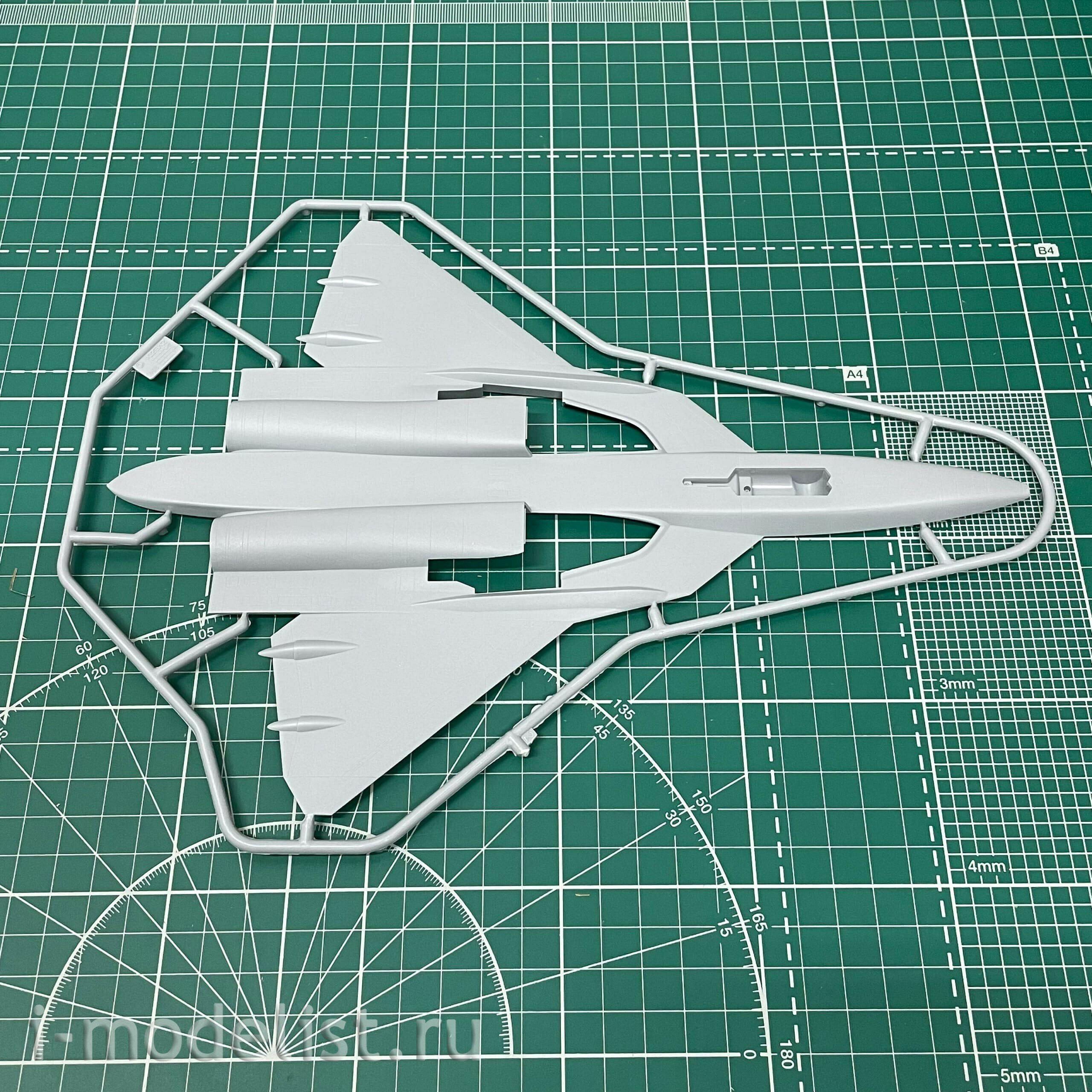 7275ПН Звезда 1/72 Подарочный набор: Российский истребитель пятого поколения Су-50 (Т-50)