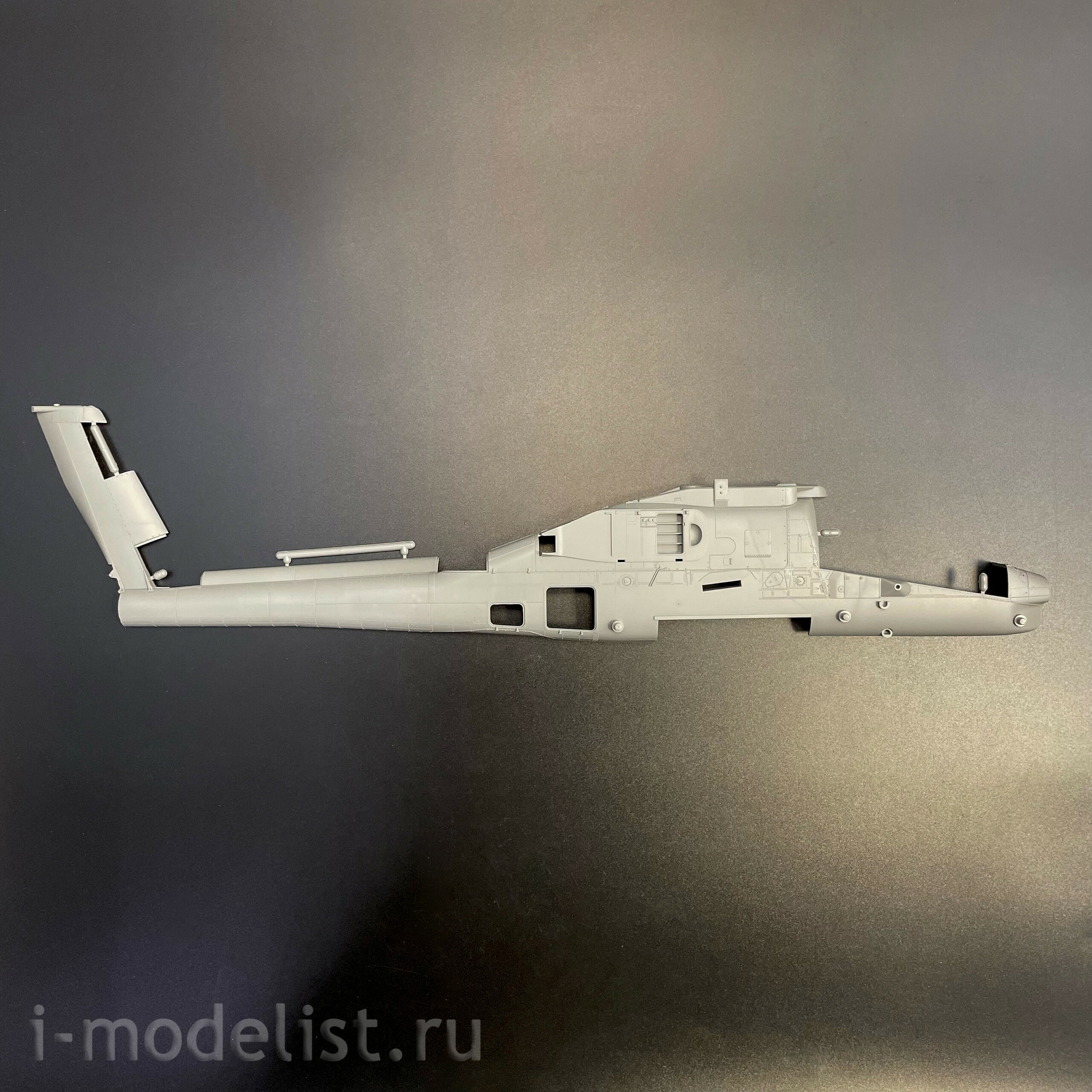 2609 Takom 1/35 Вертолёт AH-64D Block II, поздний