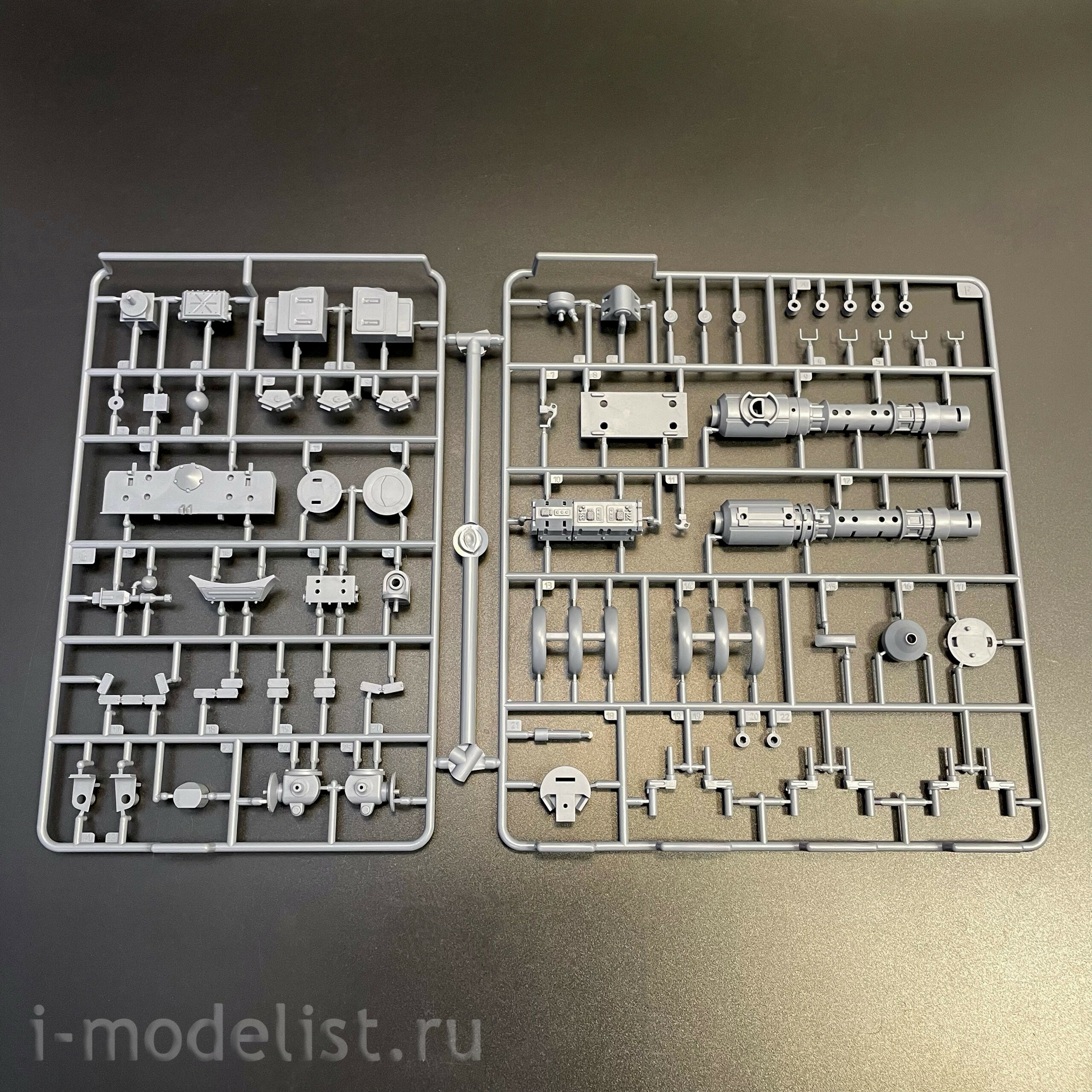 BC-005 Border Model 1/35 Танк Тесла (Tesla Tank)