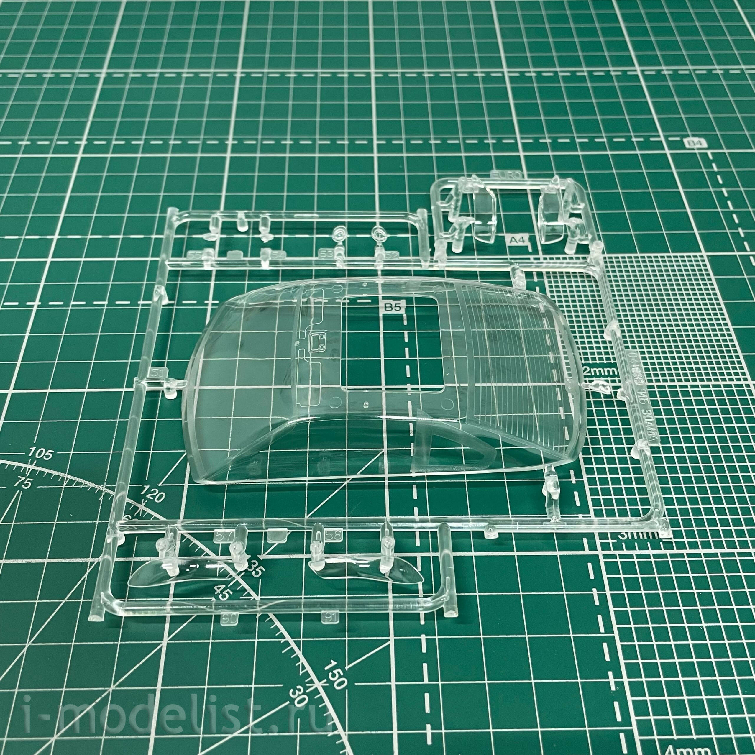 05679 Aoshima 1/24 Nissan S15 Silvia Spec.R '99