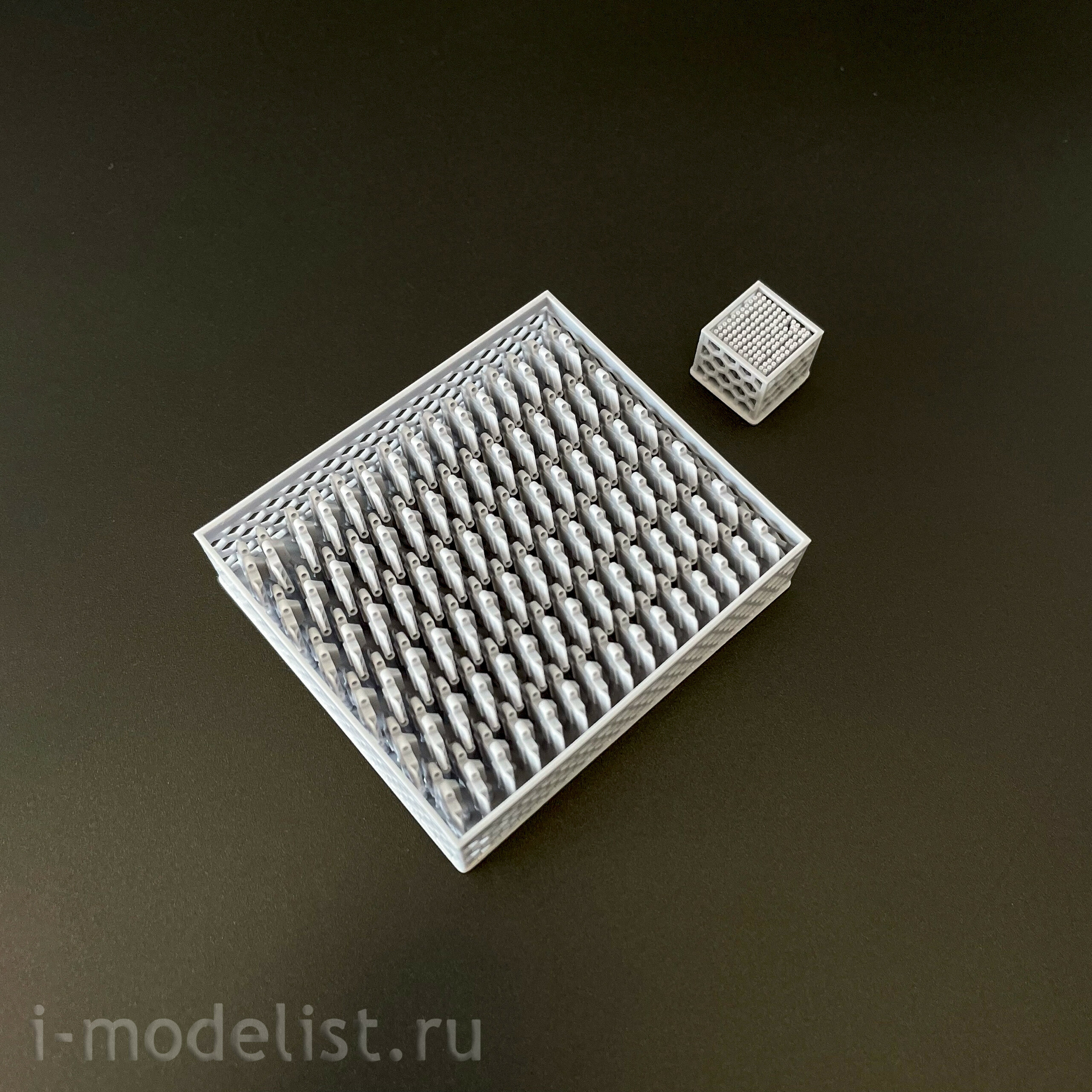 3704П Звезда 1/35 Подарочный набор: Cоветская 203-мм гаубица Б-4 особой мощности + металлический ствол 203 мм L/24 + наборные траки