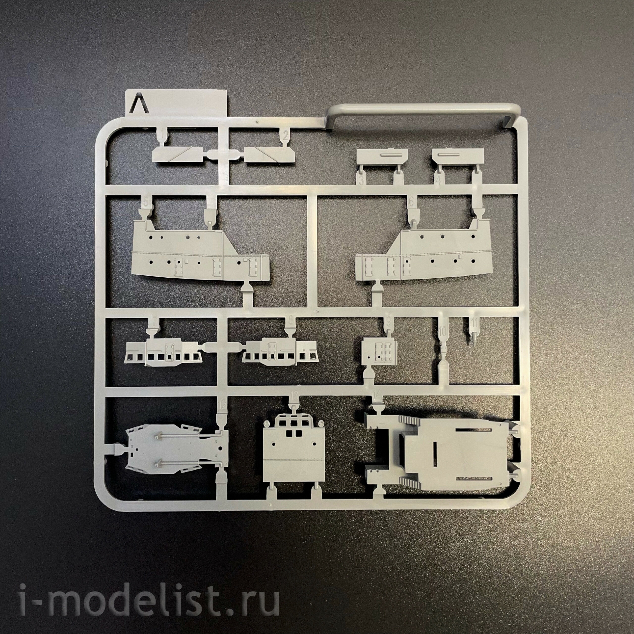 6011 Takom 1/350 Российский портовый буксир типа 192 и 192а