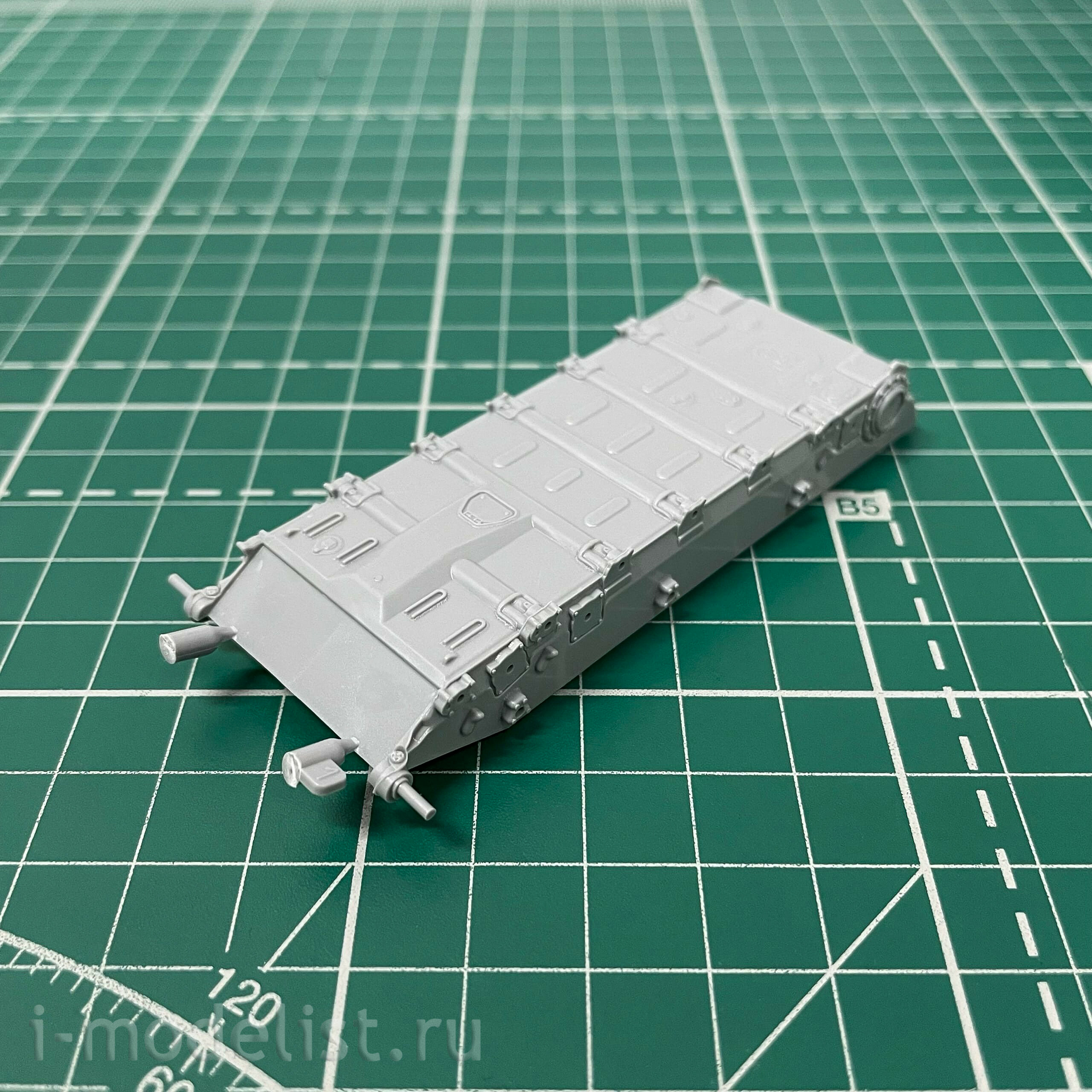 5020ПН Звезда 1/72 Подарочный набор: Российский основной боевой танк Т-90