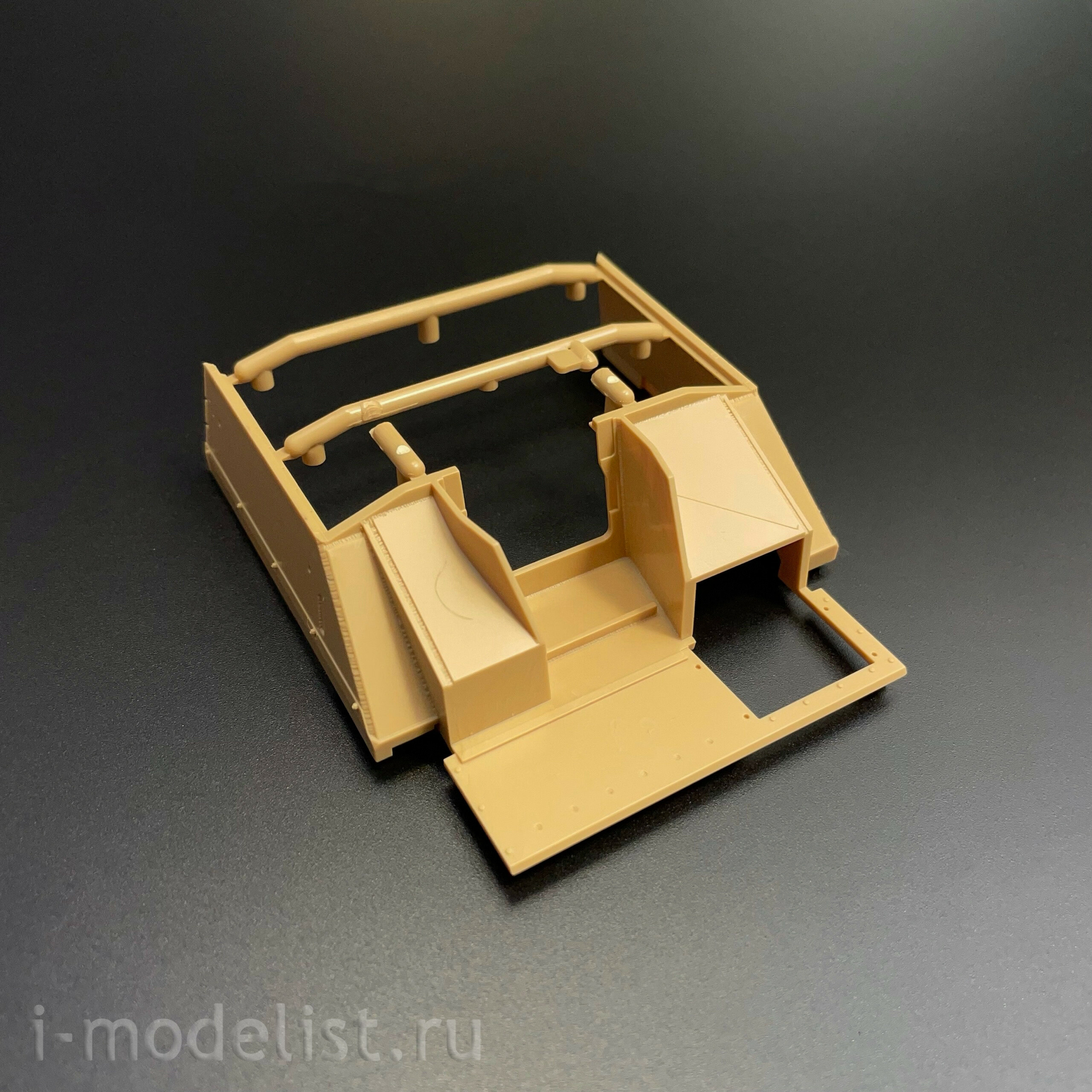 RM-5111 Rye Field Model 1/35 Немецкая САУ Sd.Kfz.167 StuG.IV Late Production с двигателем и рабочими траками