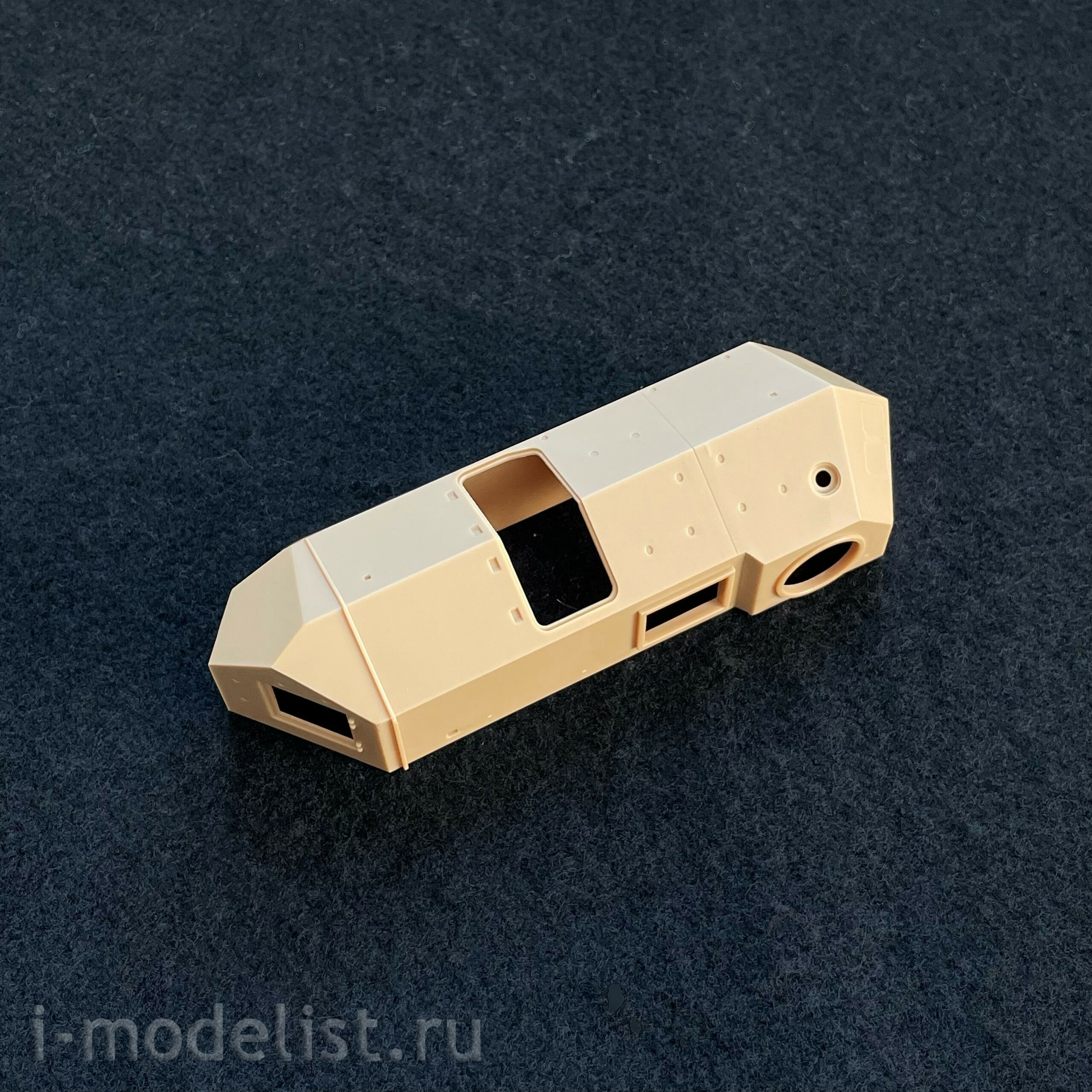 85501 HobbyBoss 1/35 Самоходная пушка-гаубица 152 мм ShkH DANA vz.77