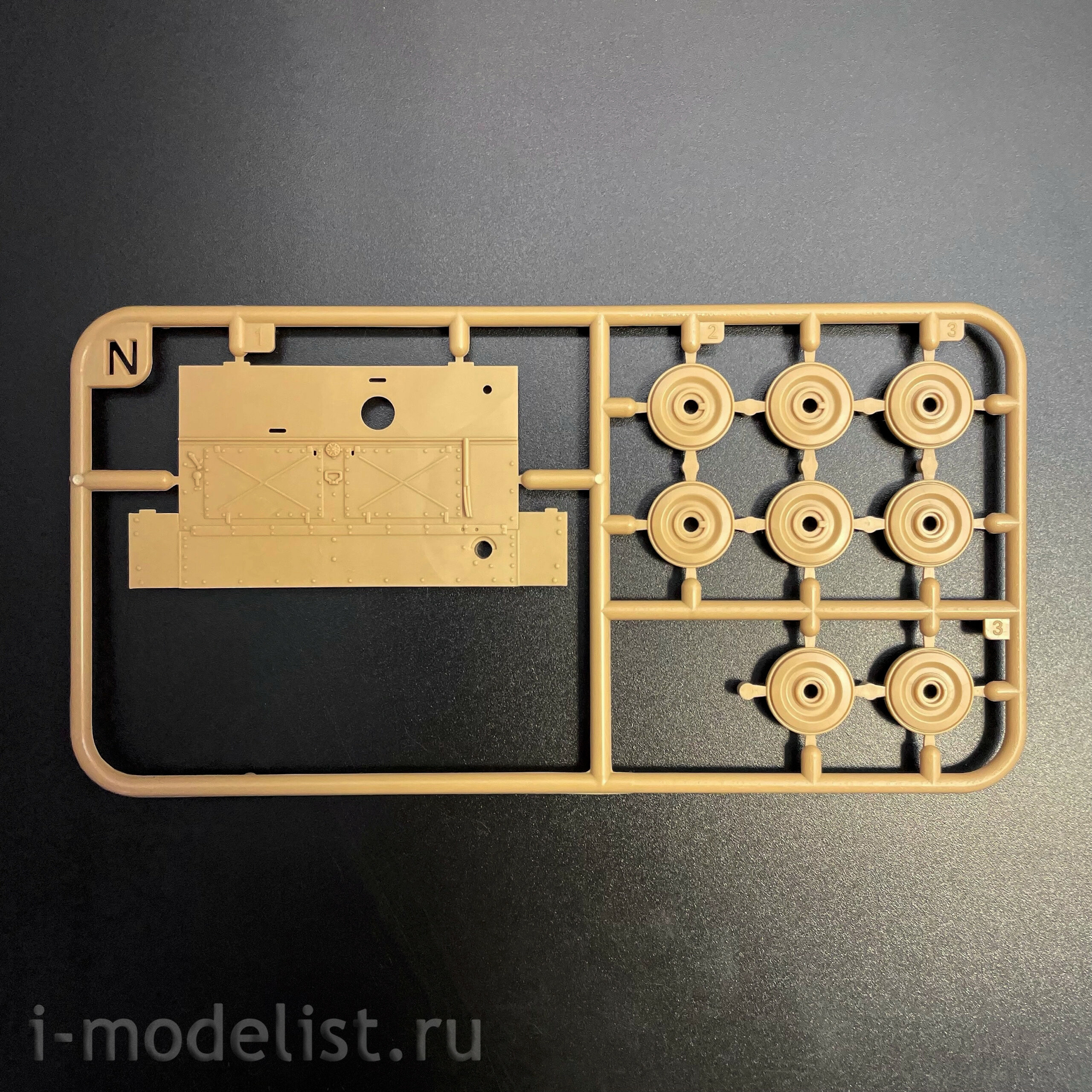 RM-5127 Rye Field Model 1/35 Sd.Kfz.161/1 Panzerkampfwagen IV Ausf.H поздний (с двигателем и рабочими траками)
