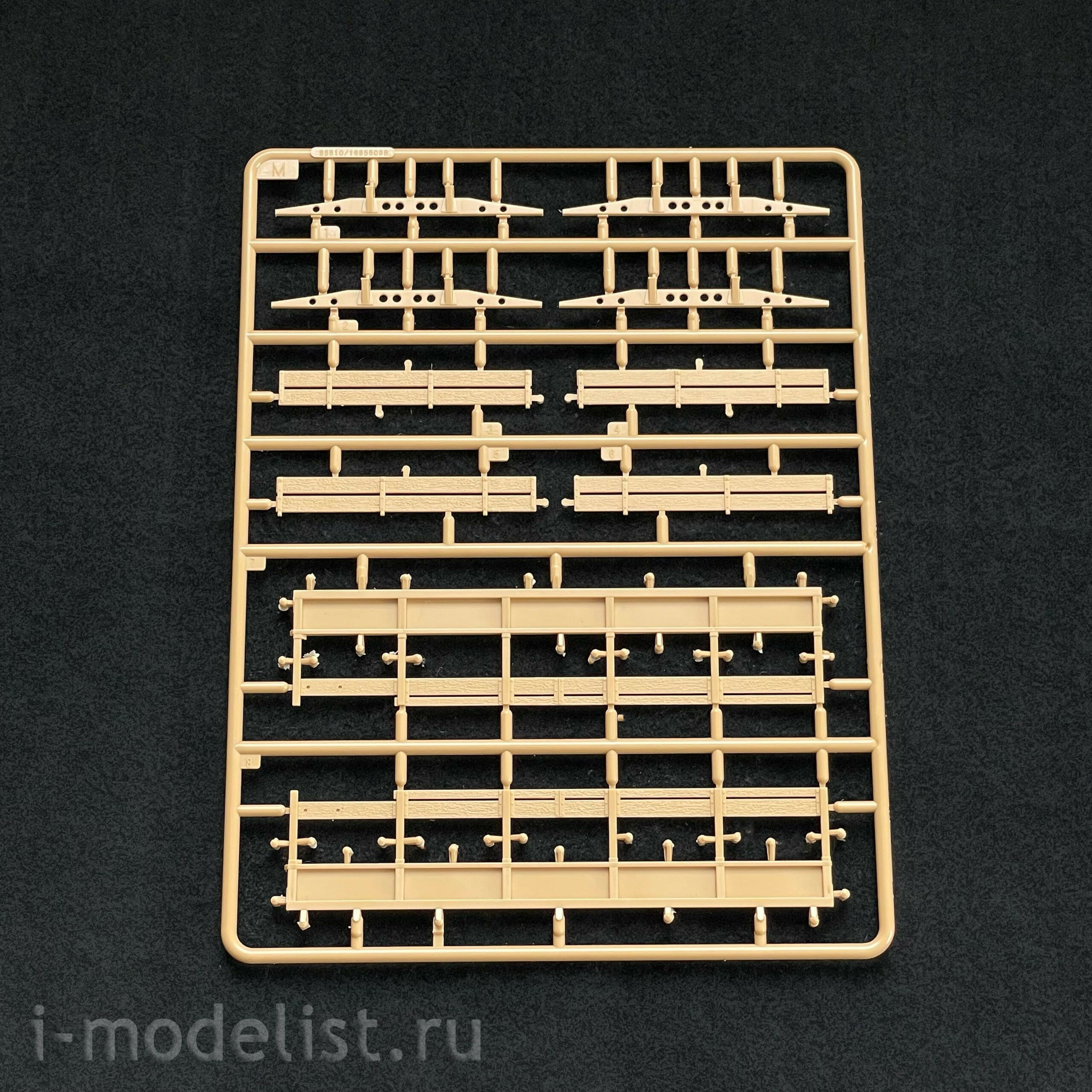 85510 HobbyBoss 1/35 Советский грузовой автомобиль Кр-260