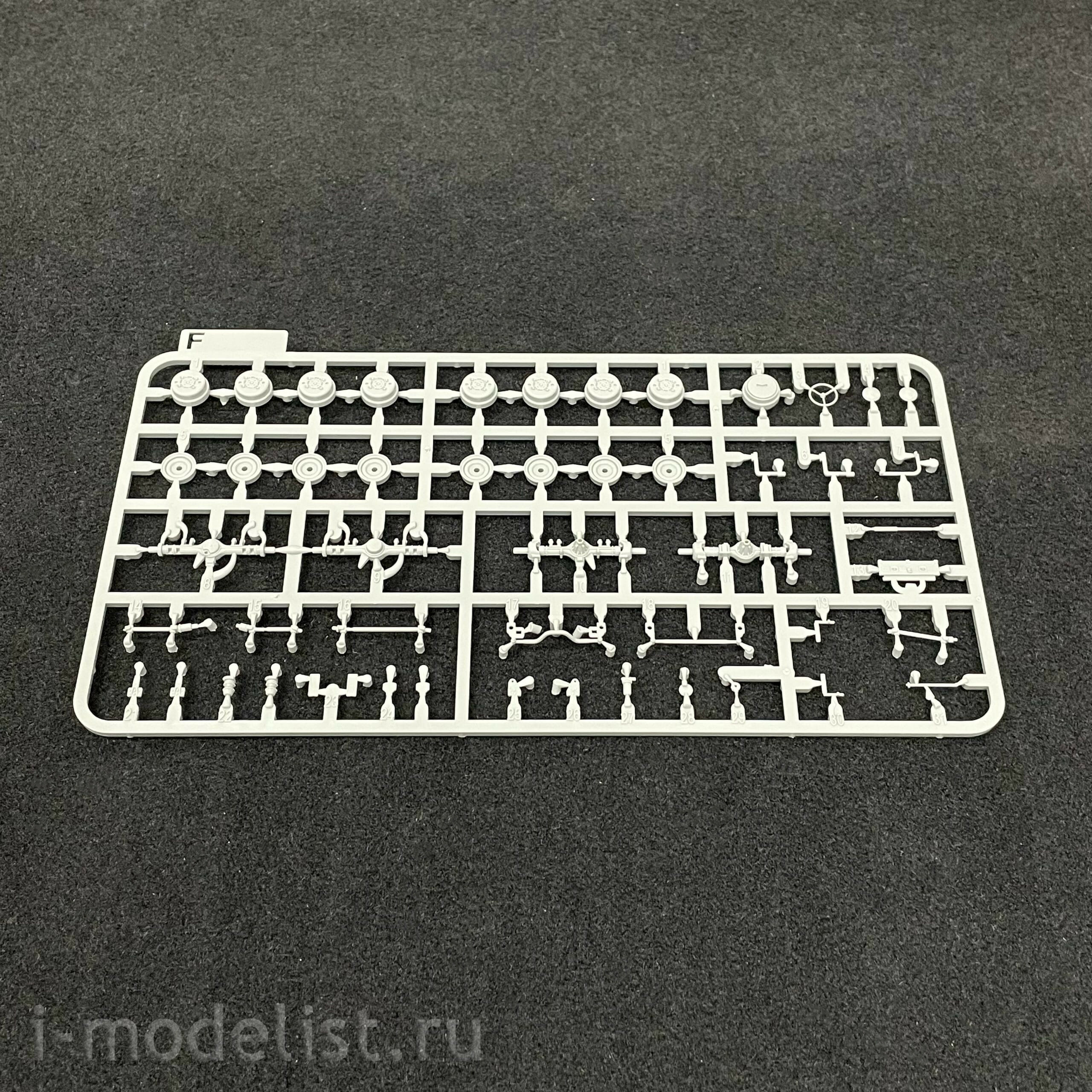72C02 Sabre Model 1/72 Грузовой тягач M1070 и полуприцеп M1000 HET