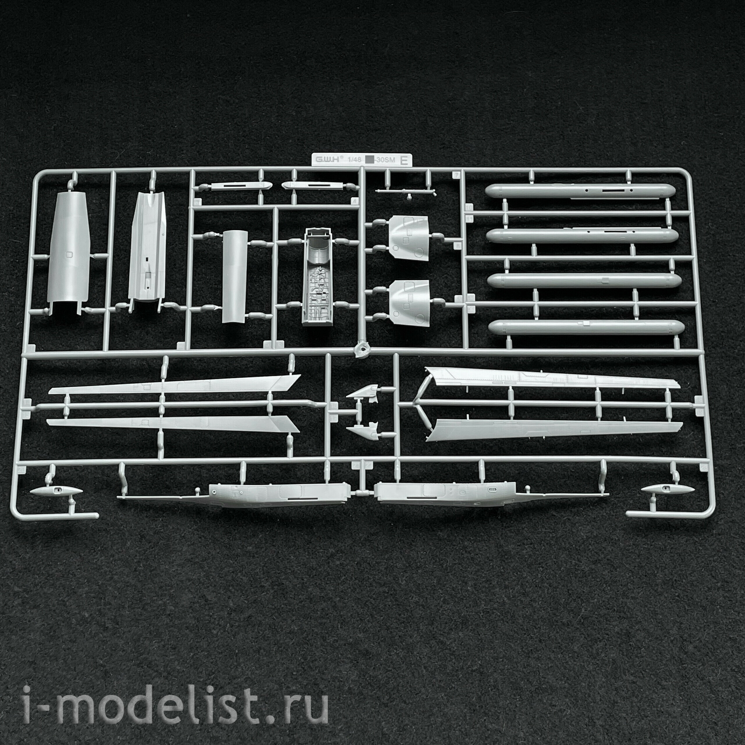 L4826 Great Wall Hobby 1/48 Истребитель серии 30MКi 