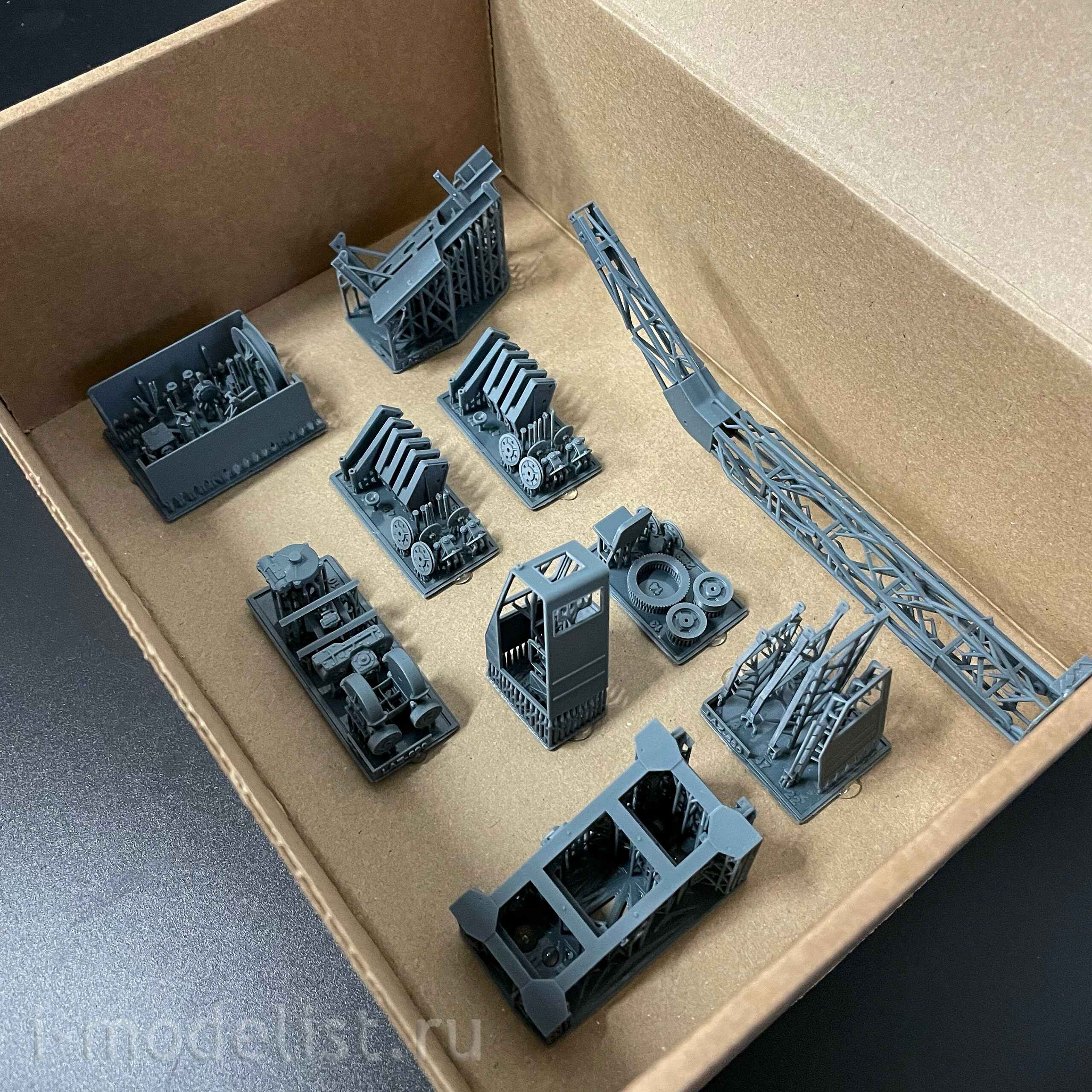 ММ43016 Моя модель 1/43 Автокран ЛАЗ-690 на базе З-164 конверсия