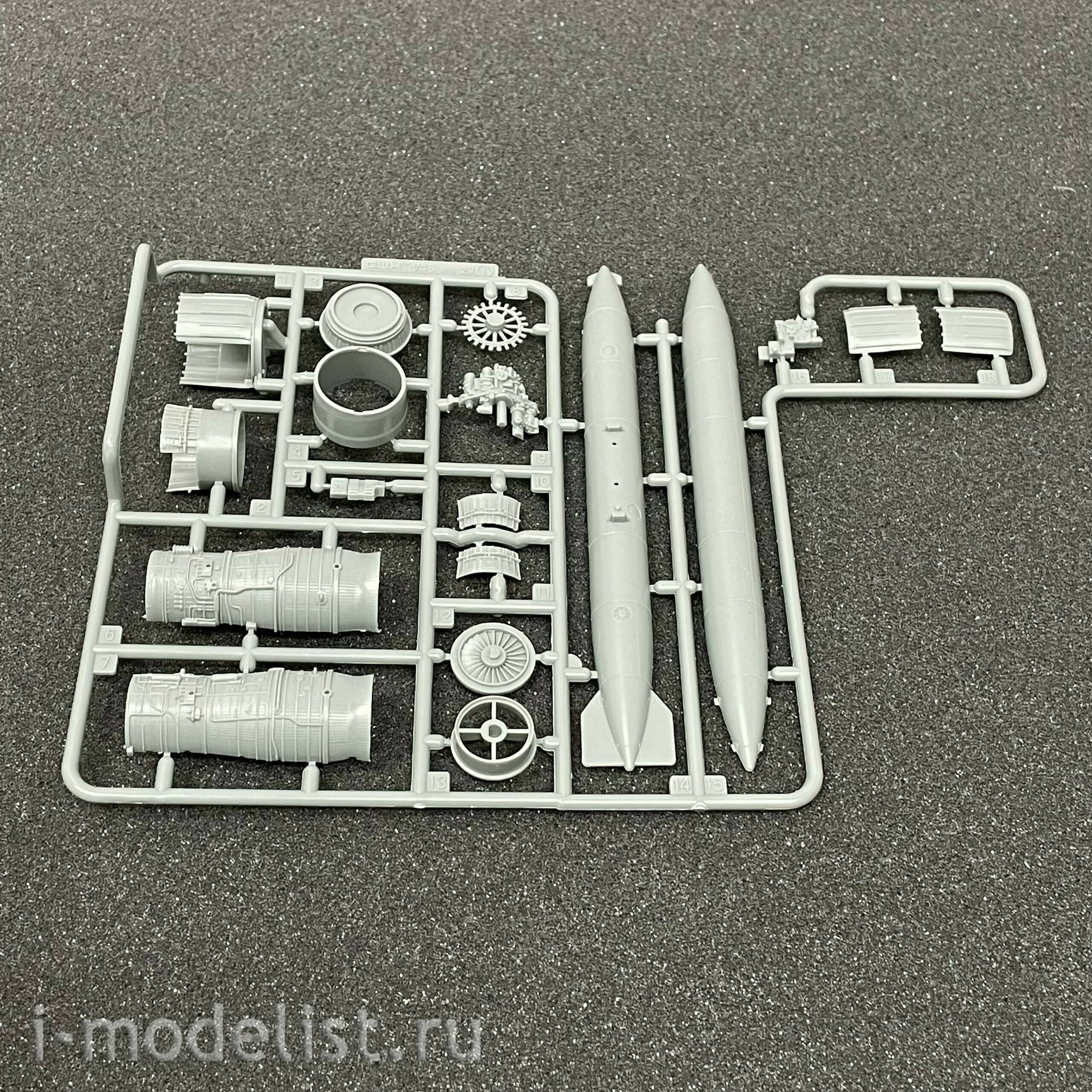 L4818 Great Wall Hobby 1/48 Истребитель М-29 (9-19)