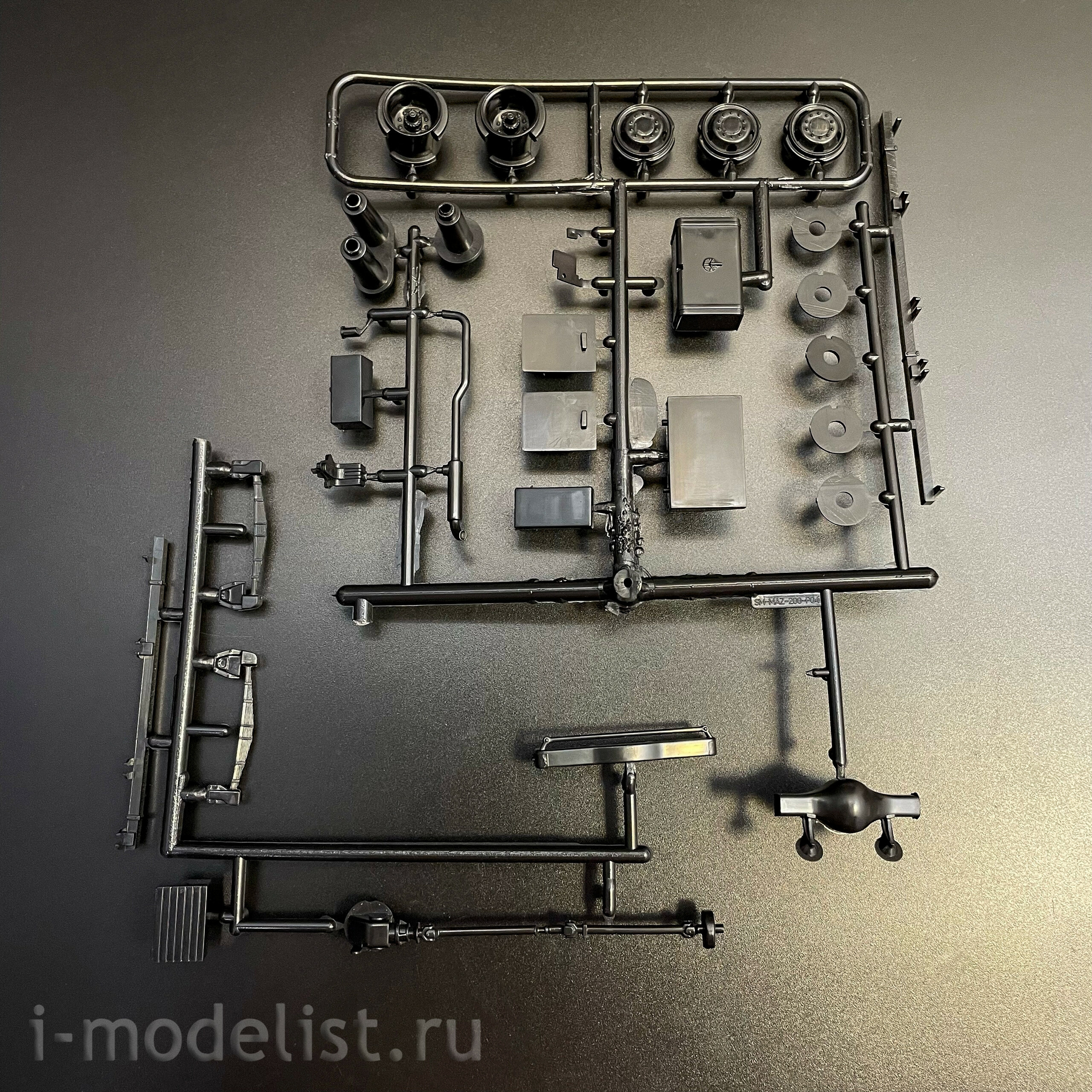 4091AVD AVD Models 1/43 Троллейбус ТГ-3