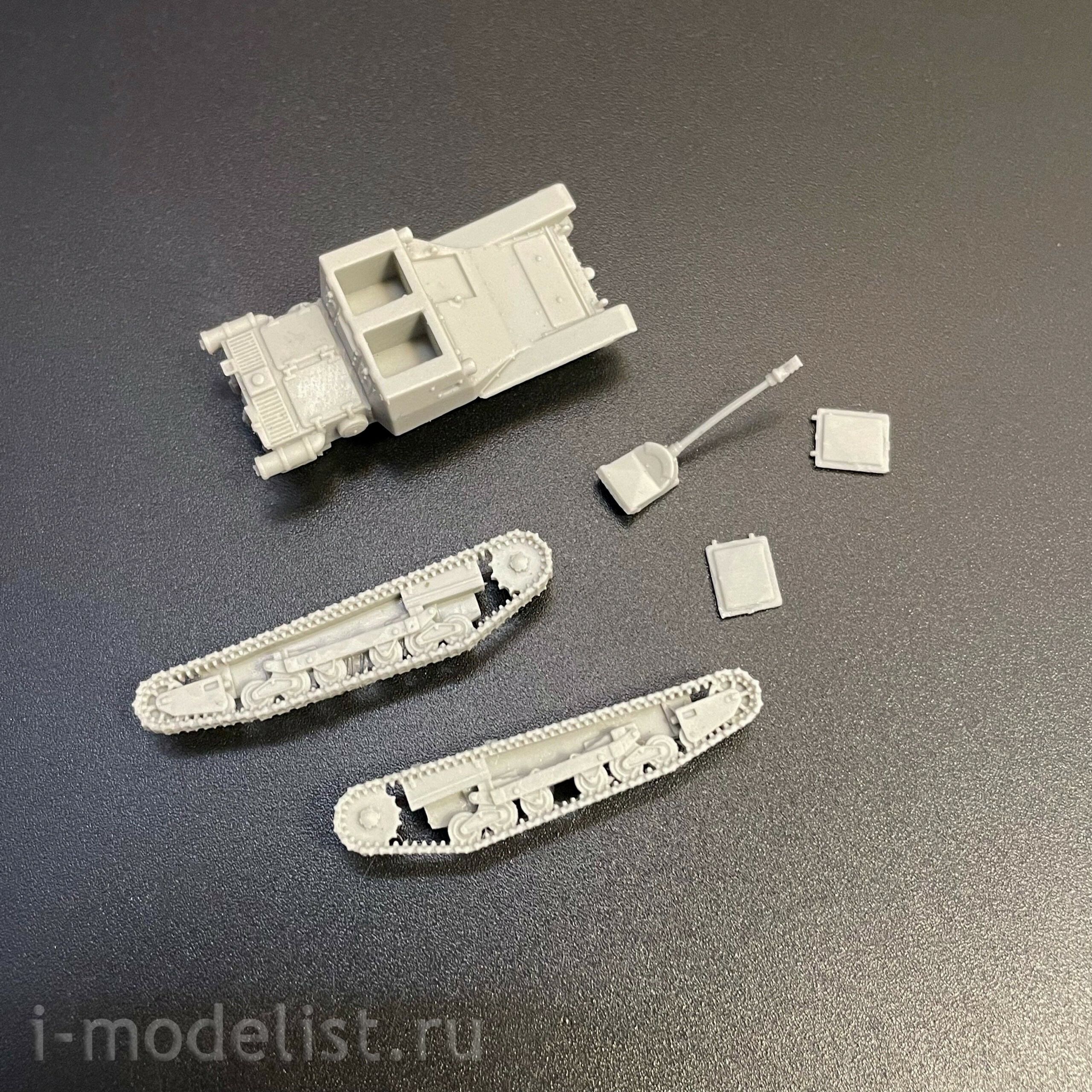 100287 Zebrano 1/100 Итальянская танкетка Carro Veloce L3/33 CC