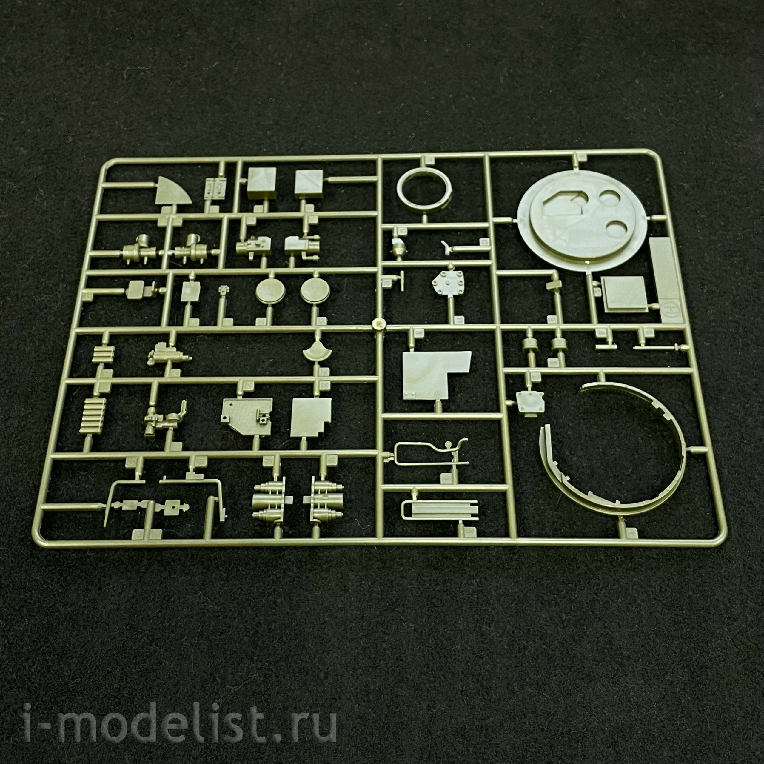13255 Academy 1/35 Американская противотанковая САУ M18 Hellcat