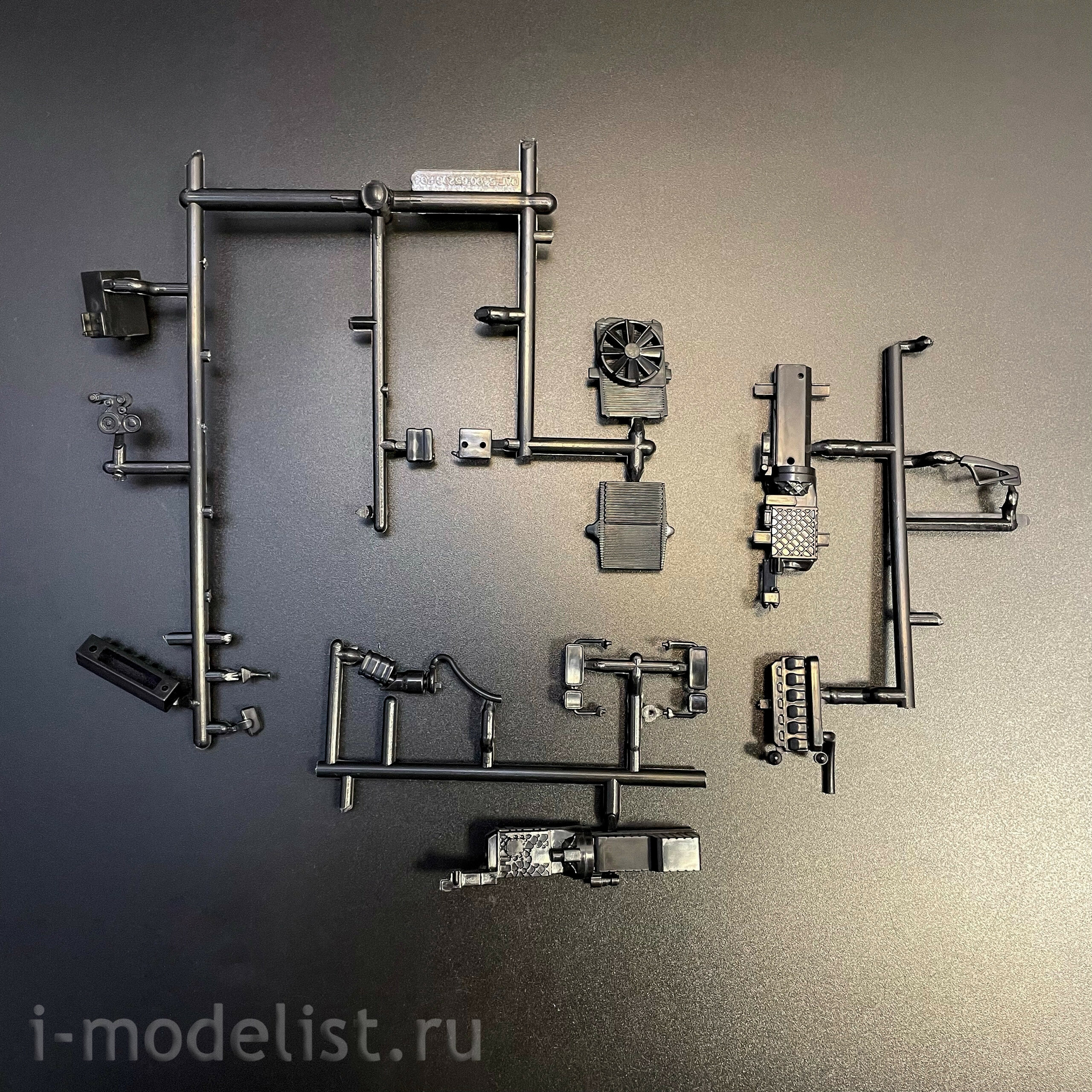 1657AVD AVD Models 1/43 KAMAZ-65802-87(S5) самосвал