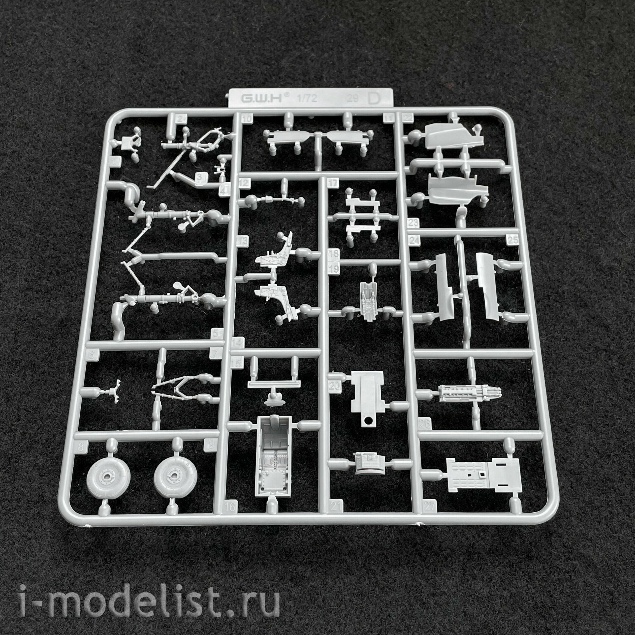 L7212 Great Wall Hobby 1/72 Истребитель М-29-12 Late Type “Fulcrum”