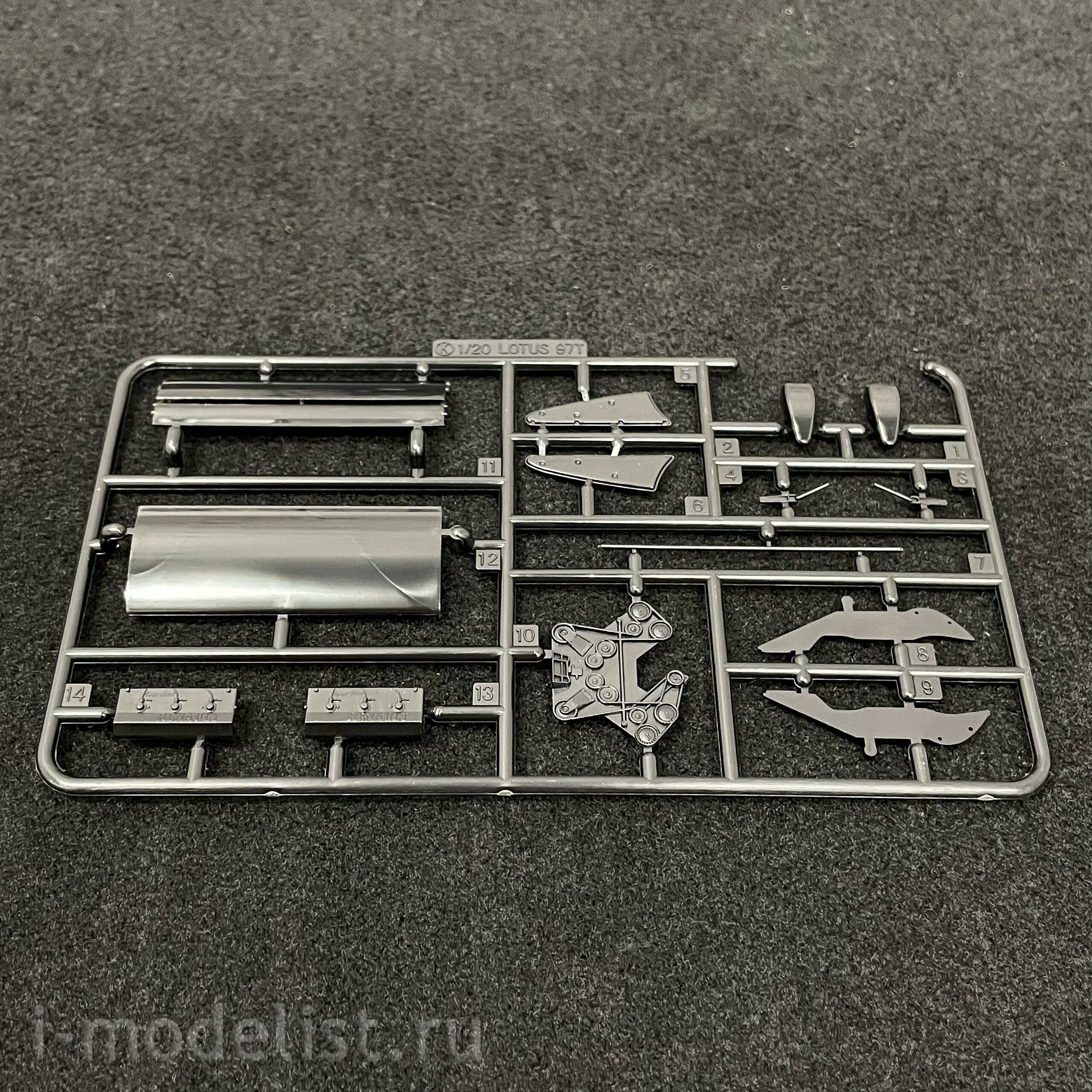 09195 Fujimi 1/20 Гоночный автомобиль Lotus 97T 1985