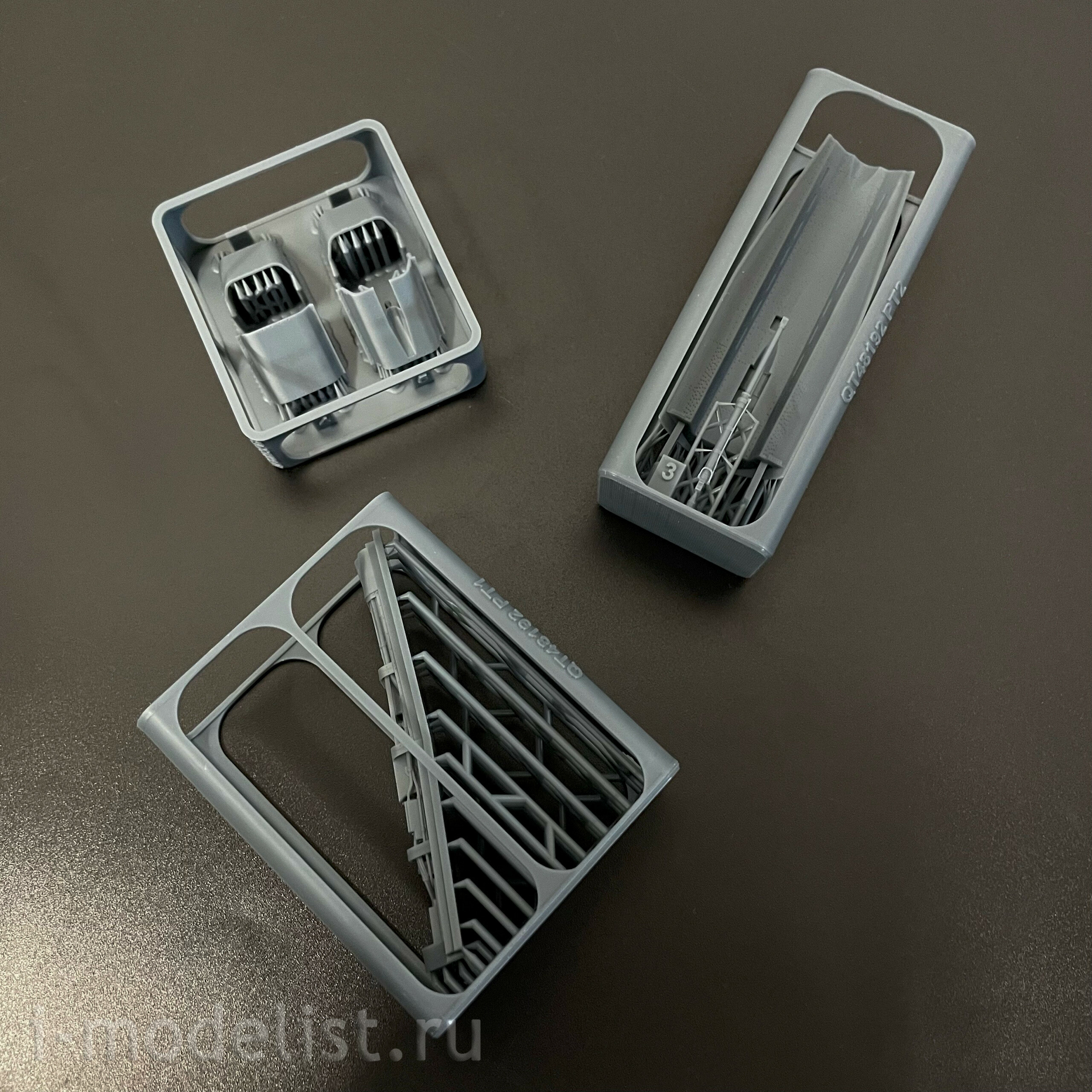 QP+48057 Quinta Studio 1/48 Воздушный тормоз и его ниша с панелями предохранителей для Суххой-30СМ (Звезда)