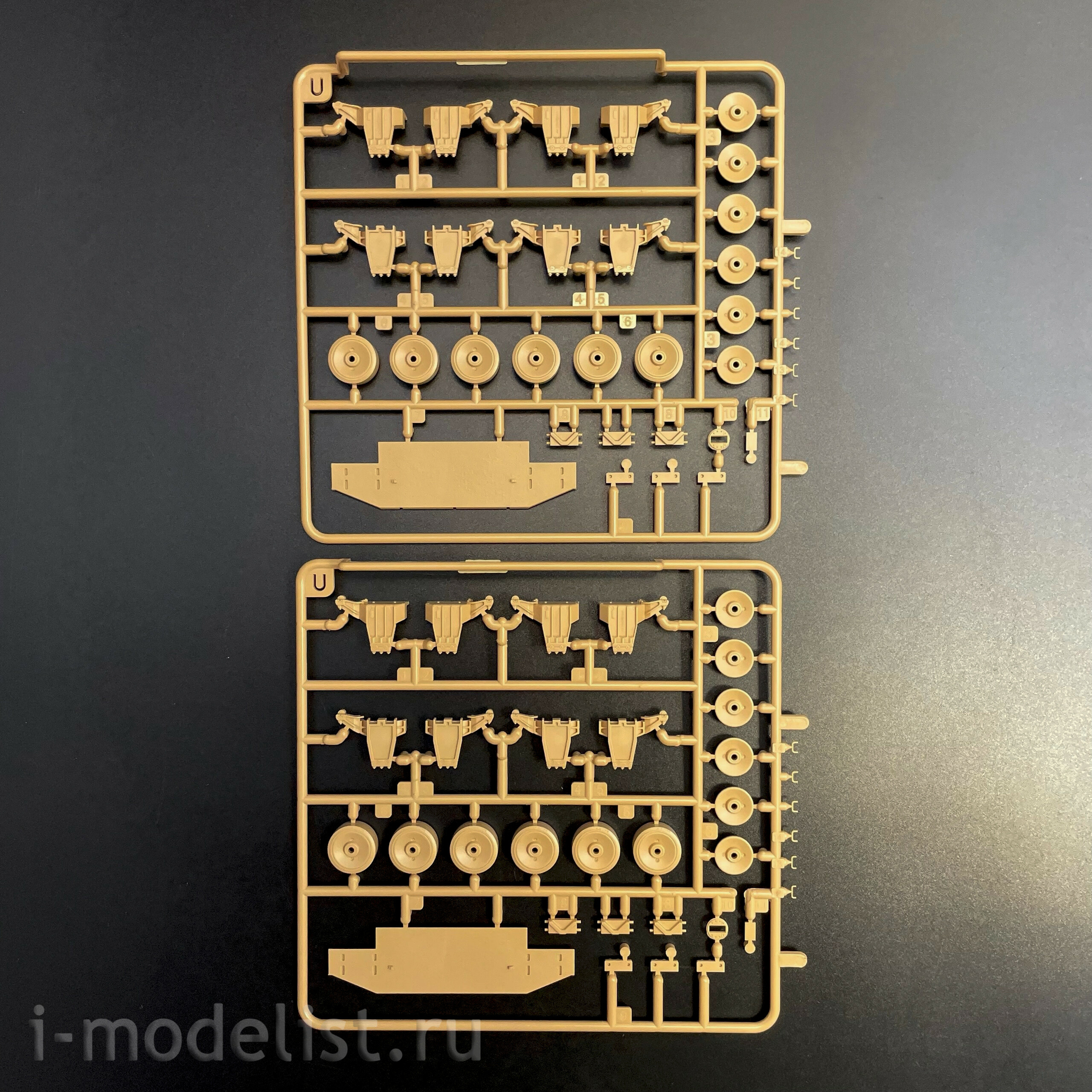 RM-5133 Rye Field Model 1/35 Танк M4A3 Sherman 76W VVSS поздний (Upgrade-версия)