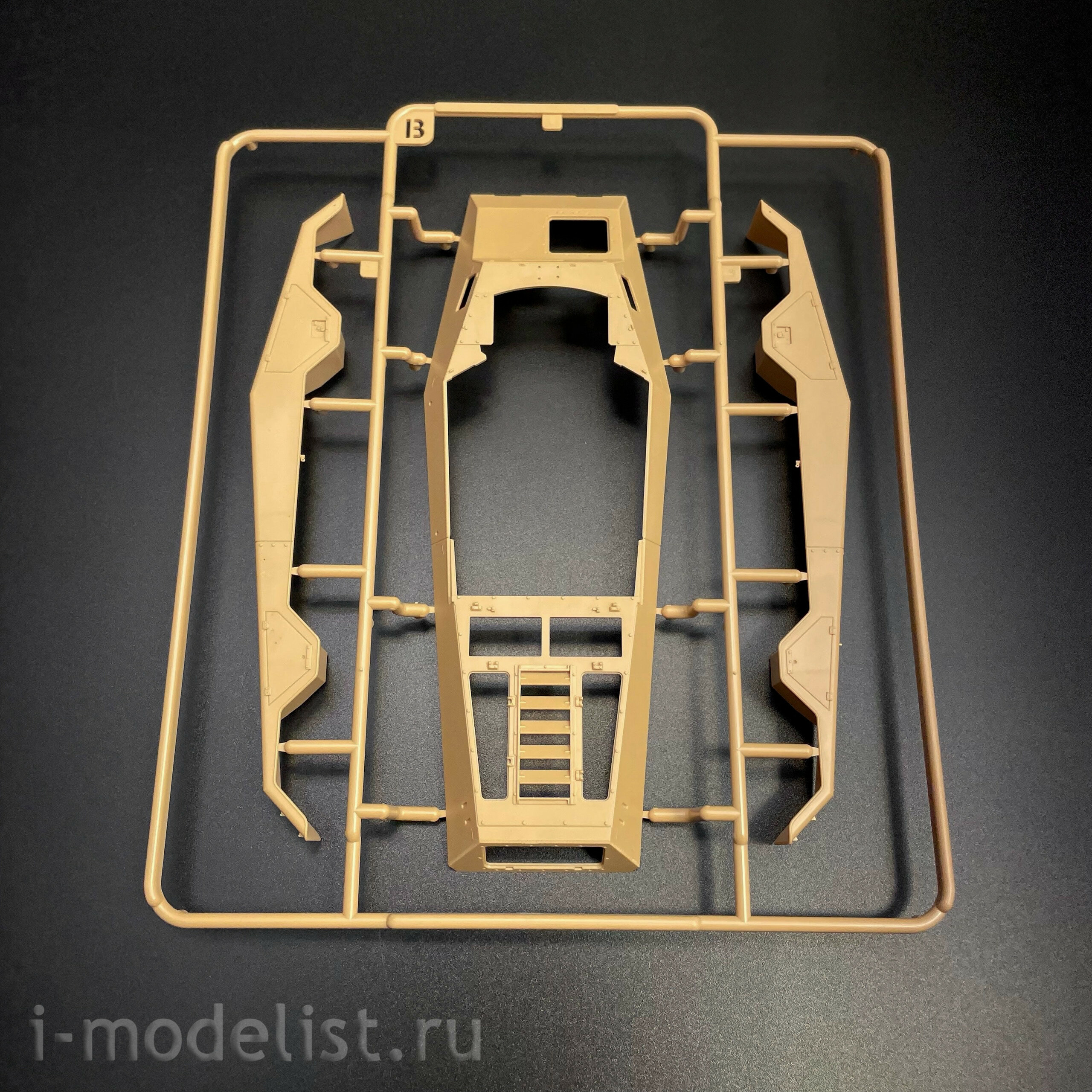 RM-5118 Rye Field Model 1/35 Немецкий бронеавтомобиль Sd.Kfz.234/4 Pz.Spähwagen с полным интерьером