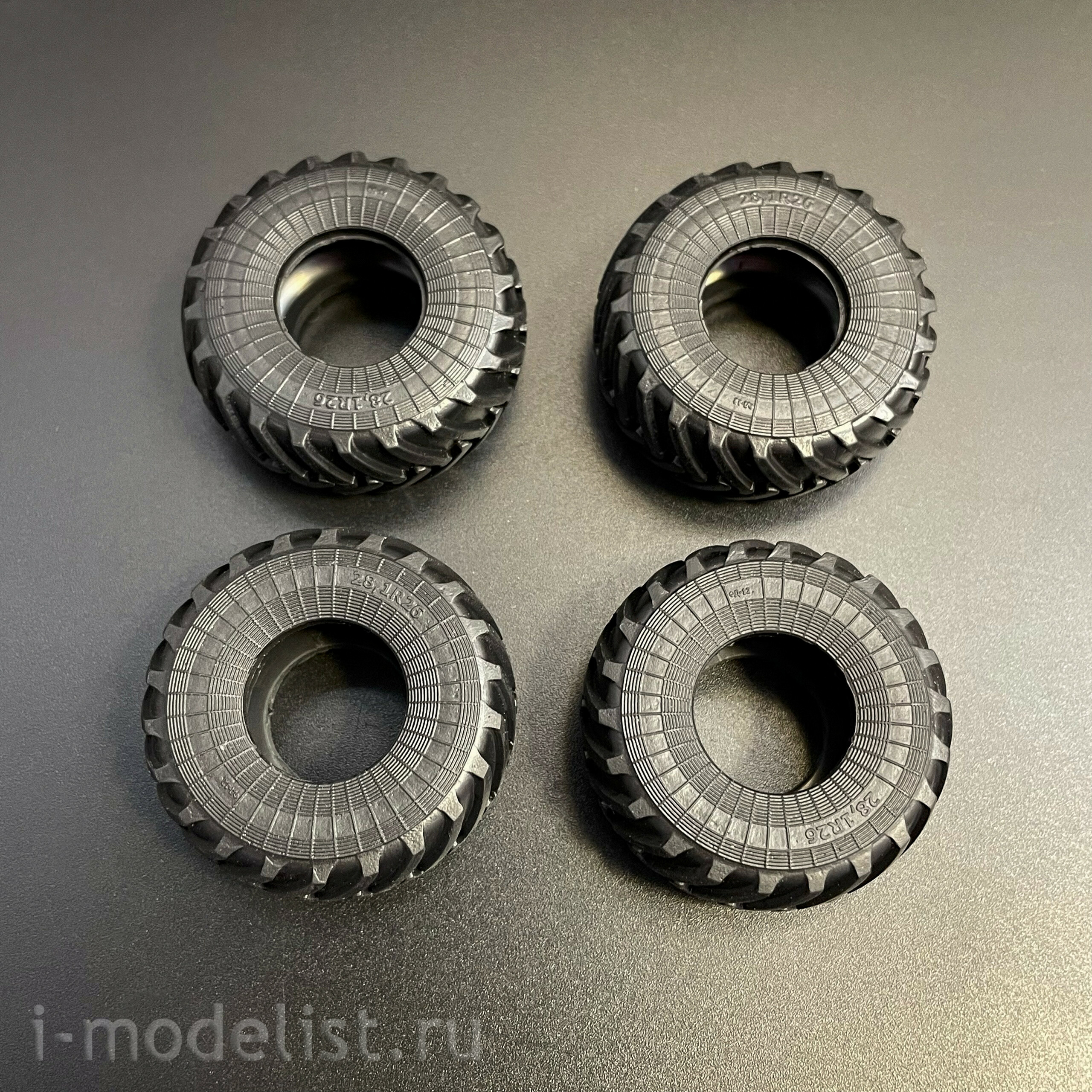 6004AVD AVD Models 1/43 Трактор К-701