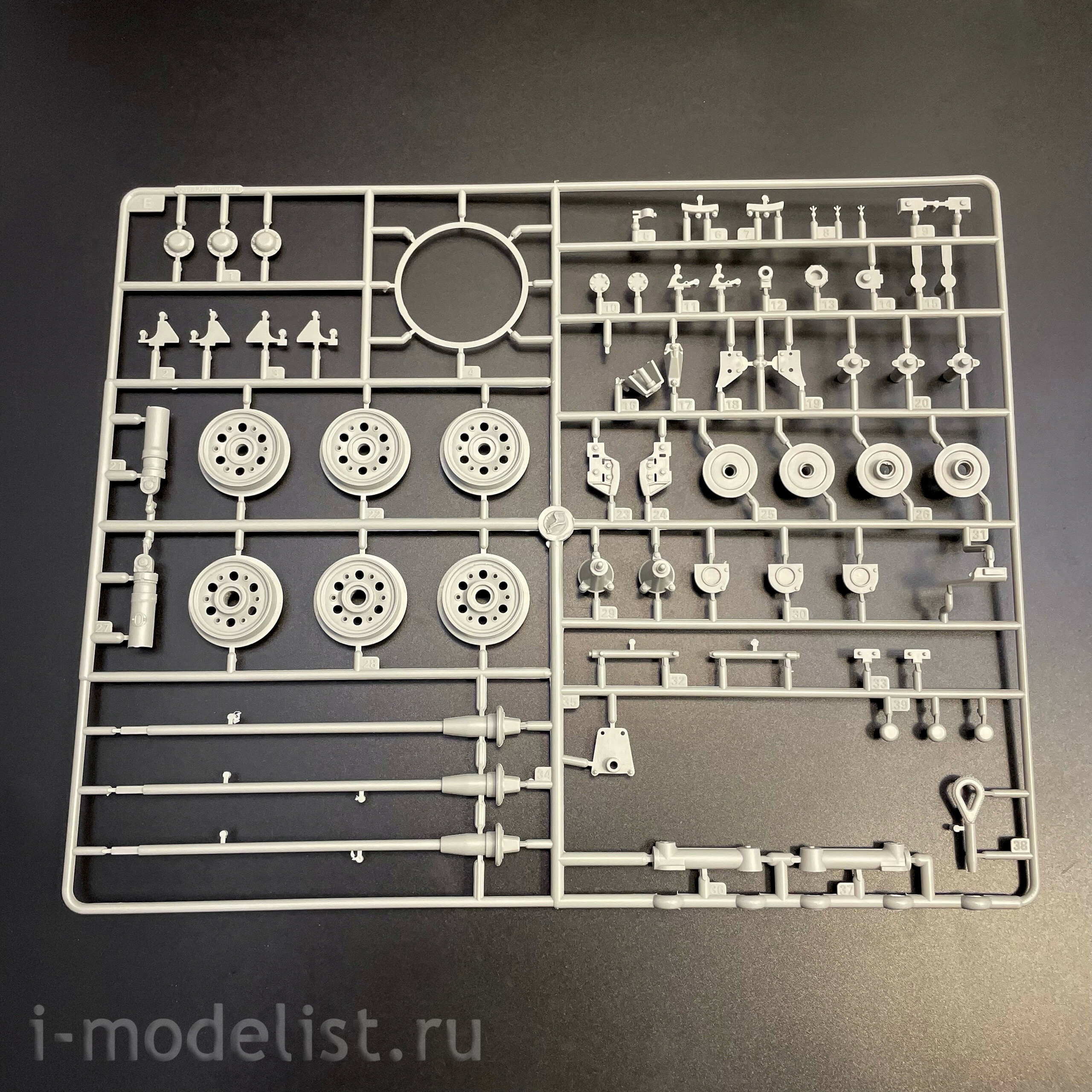 00955 Трубач 1/16 Немецкий танк Pz.Kpfw.III Ausf.J. А