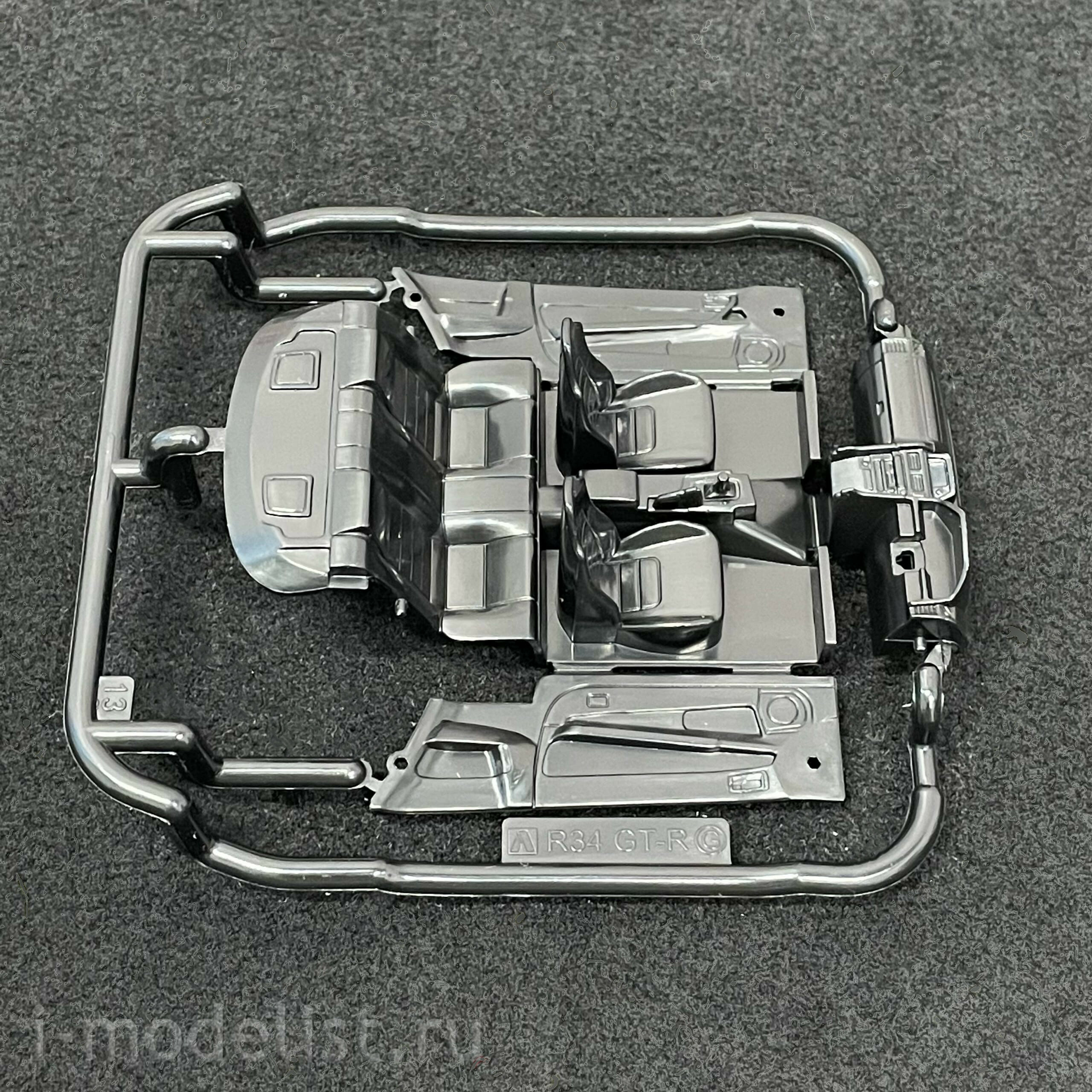 06251 Aoshima 1/32 Автомобиль Nissan R34 Skyline GT-R - Белый (The Snap Kit)