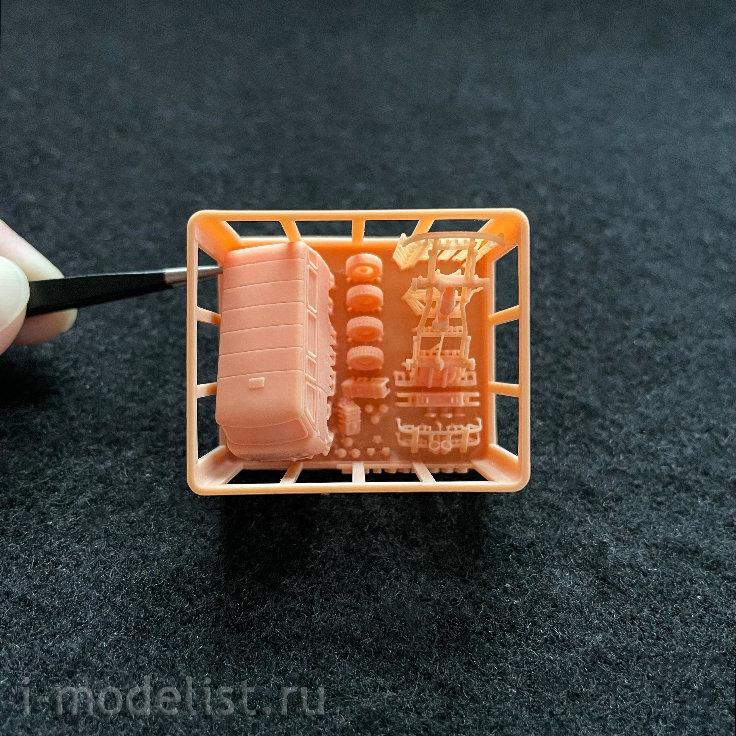 144T022 Восточный экспресс 1/144 Фургон УРАН 452 Руководитель полетов