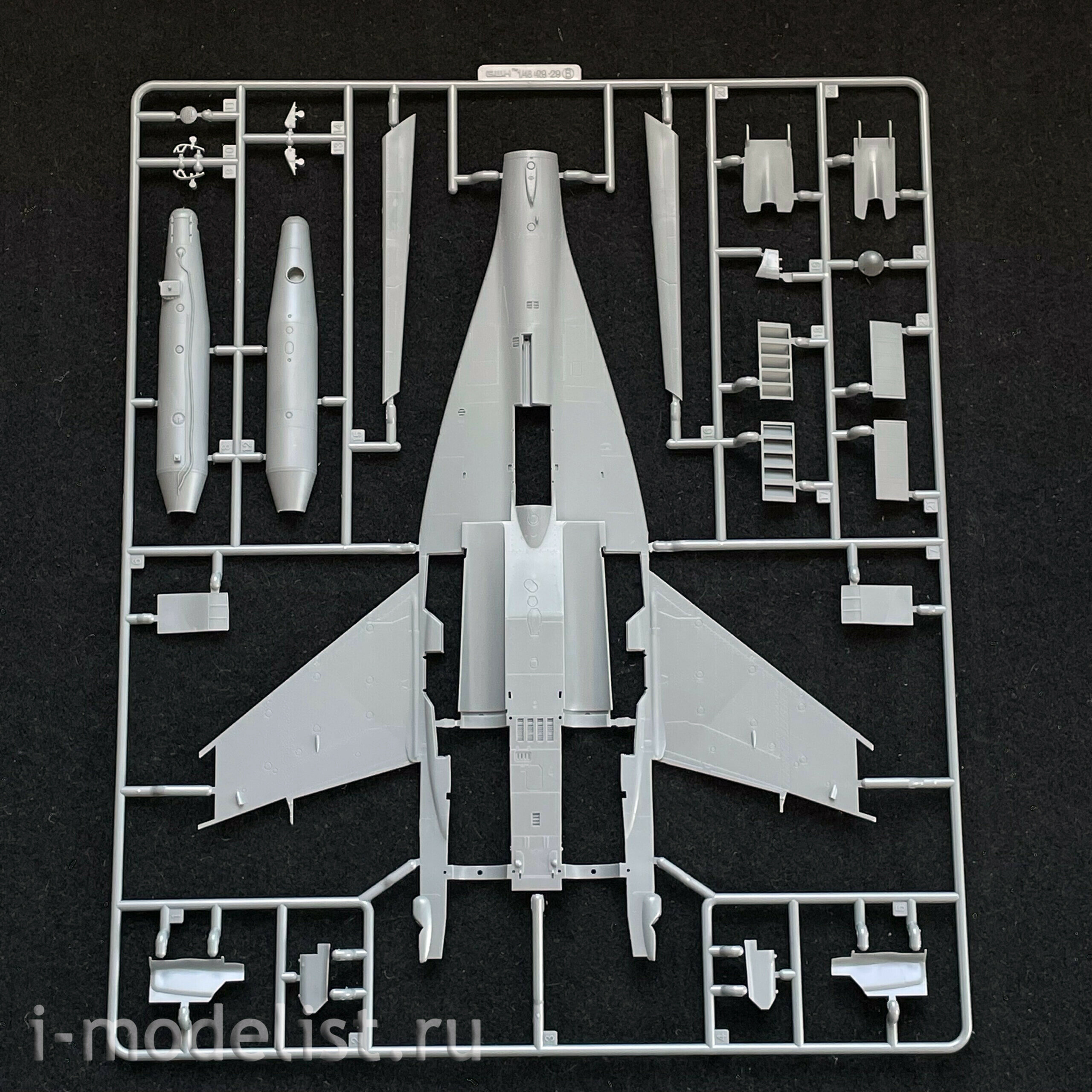 L4813 Great Wall Hobby 1/48 Советский фронтовой истребитель М-29 9-13 Fulcrum C