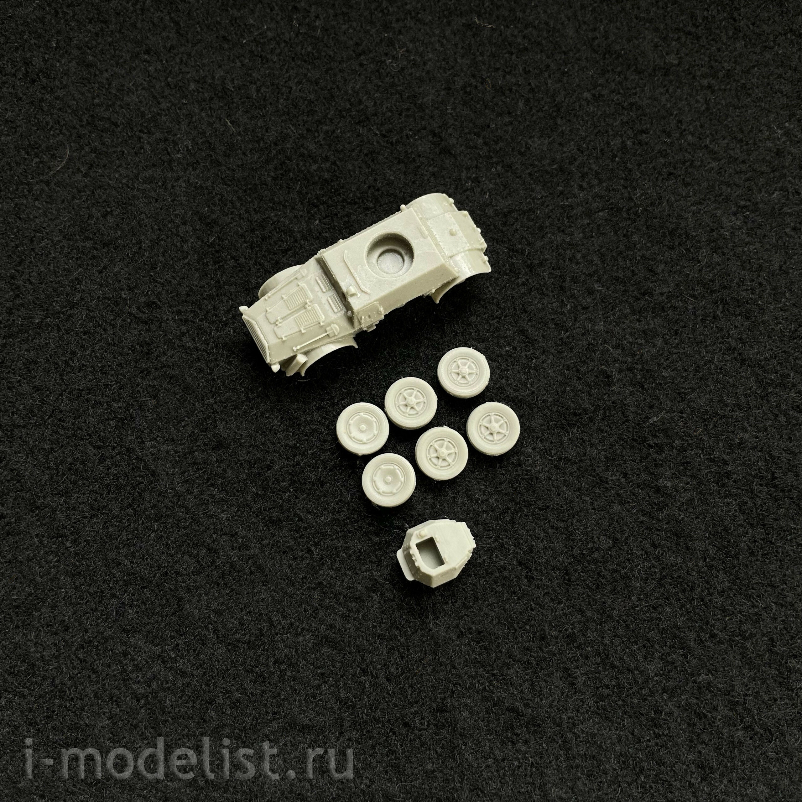 100221 Zebrano 1/100 Итальянский бронеавтомобиль Autoblinda AB-41