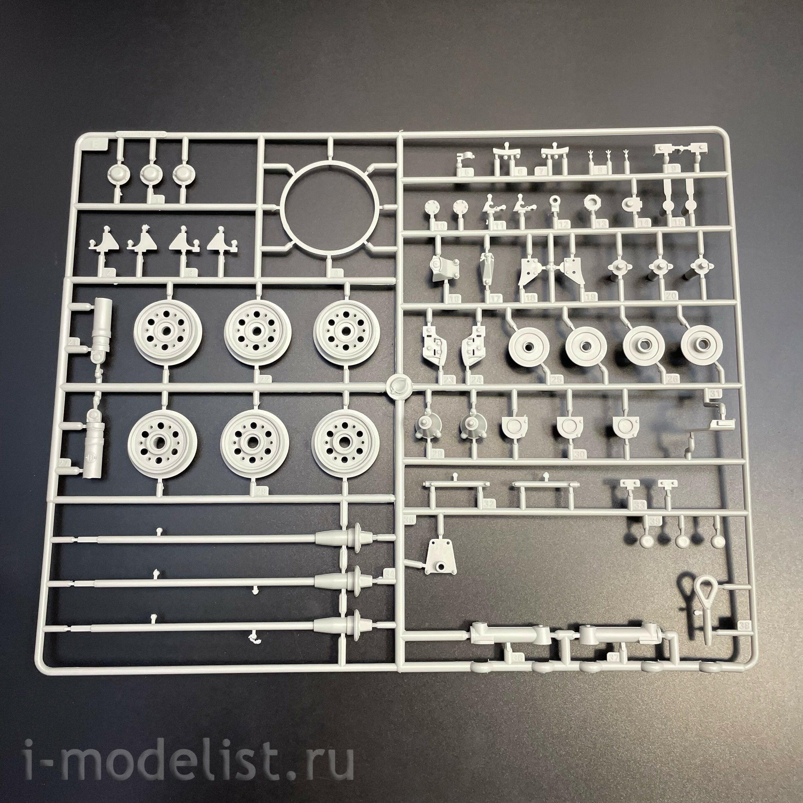 00955 Трубач 1/16 Немецкий танк Pz.Kpfw.III Ausf.J. А