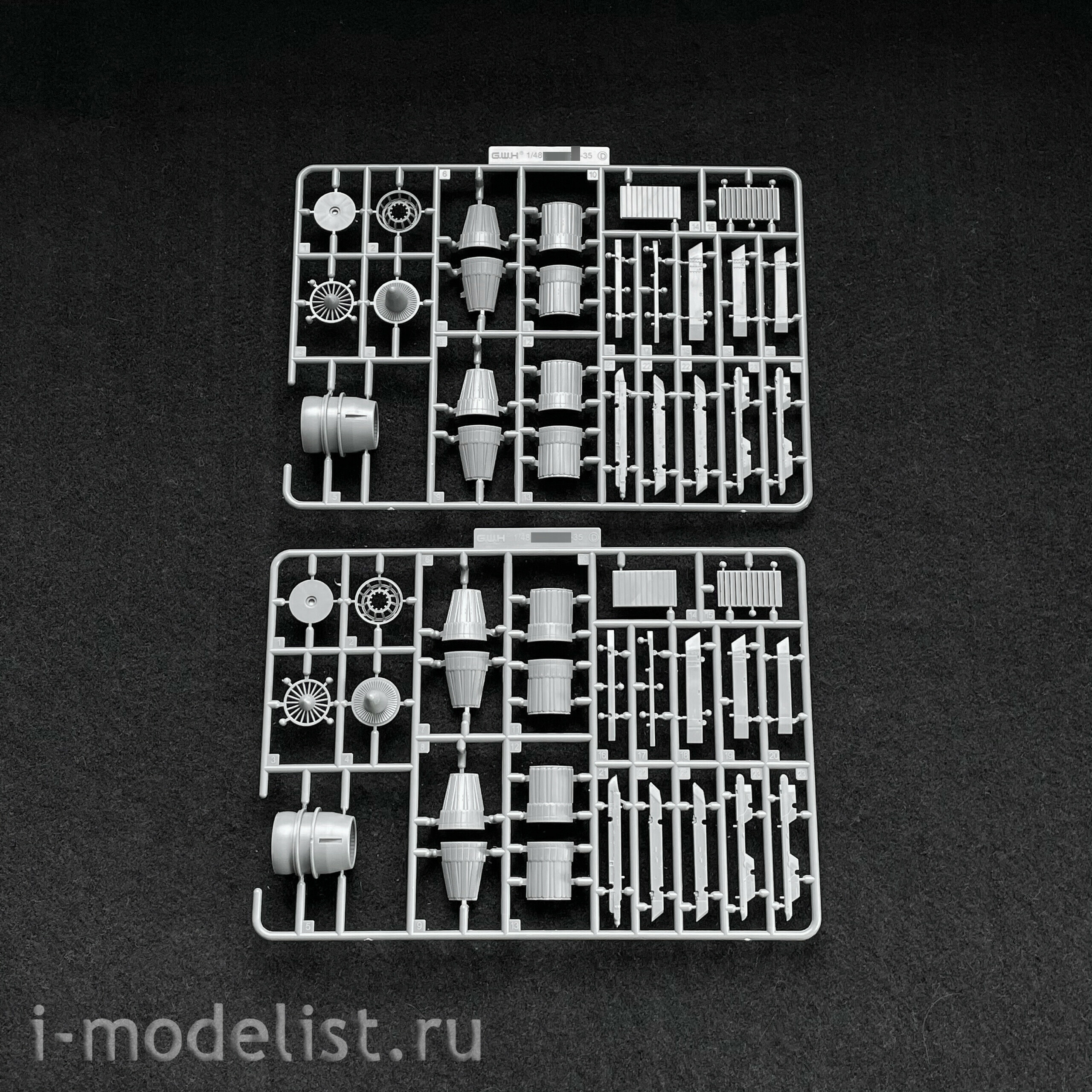 L4826 Great Wall Hobby 1/48 Истребитель серии 30MКi 