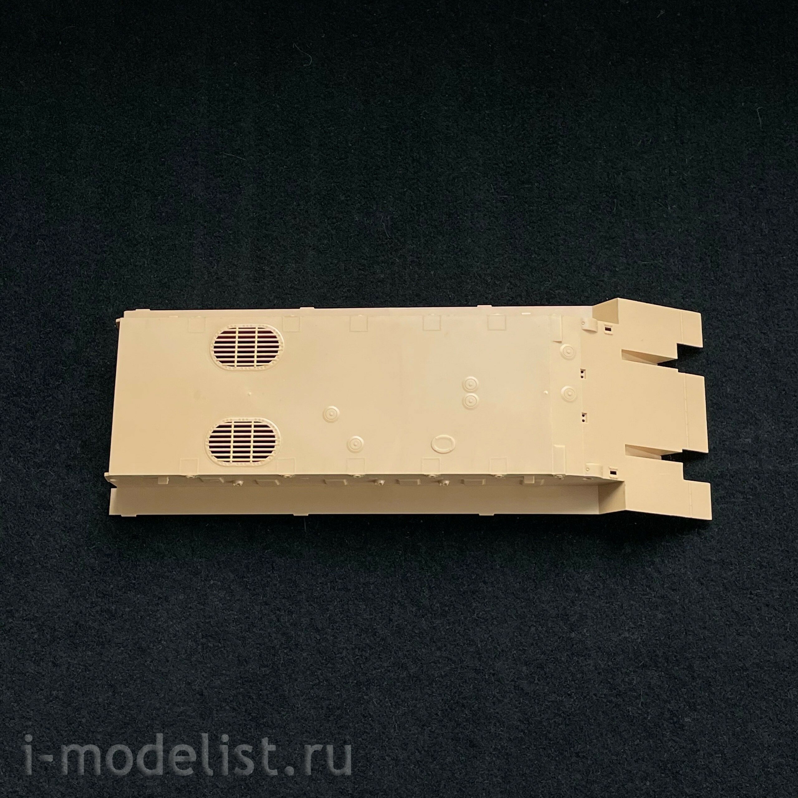 82483 HobbyBoss 1/35 PLA ZBD-05 Amphibious IFV