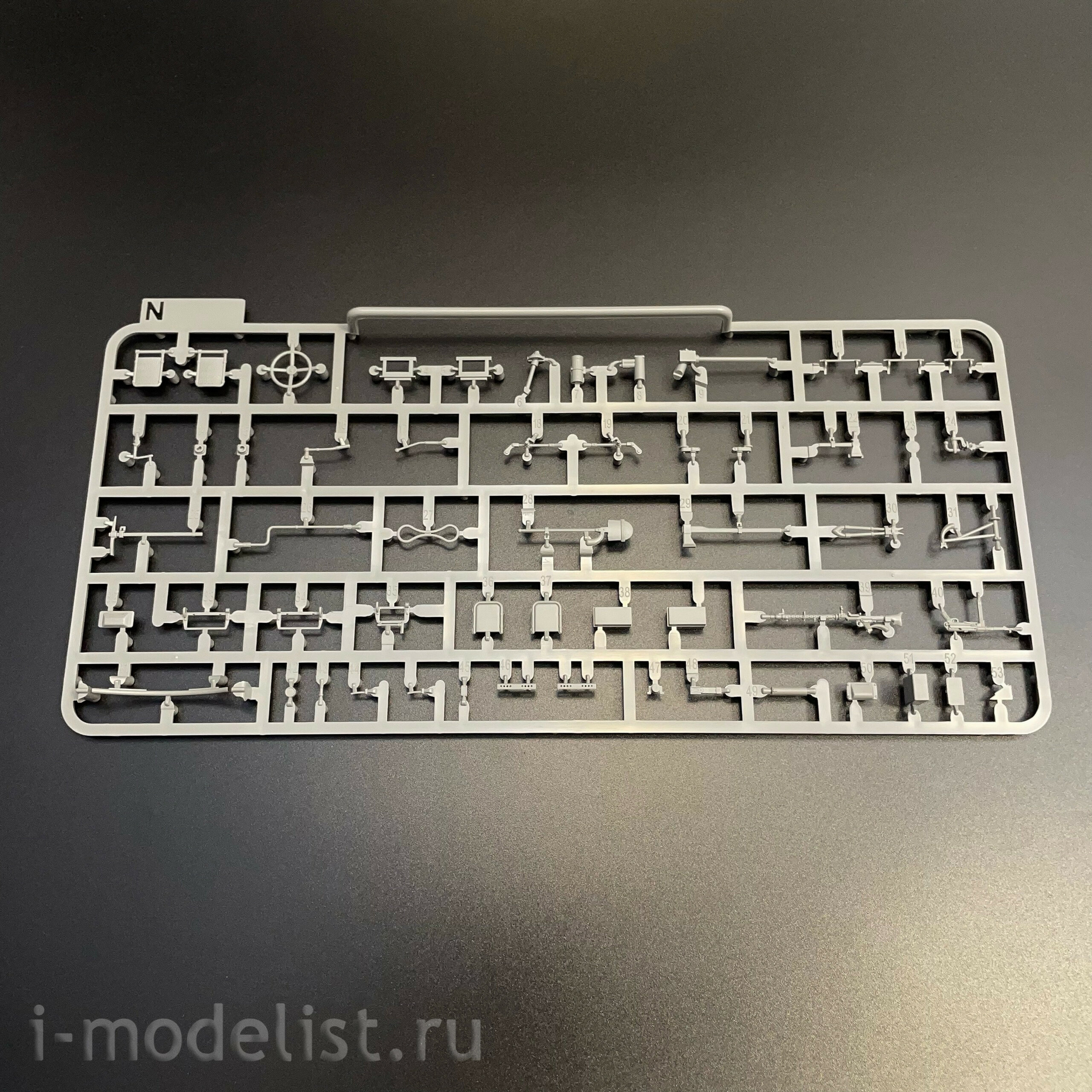 2194W Takom 1/35 Набор из трёх моделей Sd.Kfz 250/1 + Sd.Kfz 250/3 «Greif» + фигурка Erwin Rommel в 1/16	
