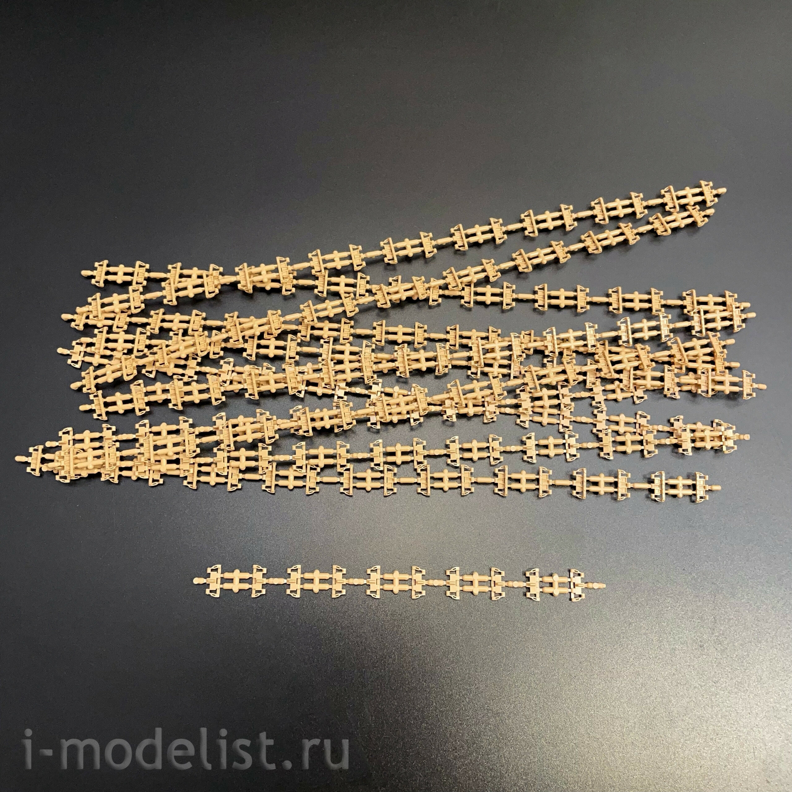 RM-5127 Rye Field Model 1/35 Sd.Kfz.161/1 Panzerkampfwagen IV Ausf.H поздний (с двигателем и рабочими траками)