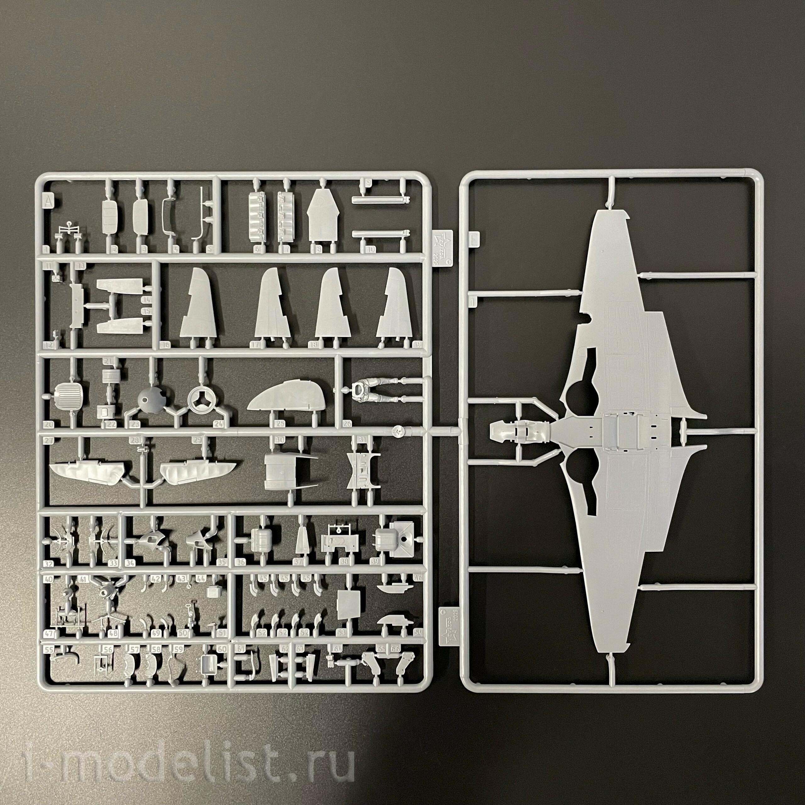 4837 Звезда 1/48 ПРЕДЗАКАЗ Советский истребитель Як-7Б поздний образца 1943