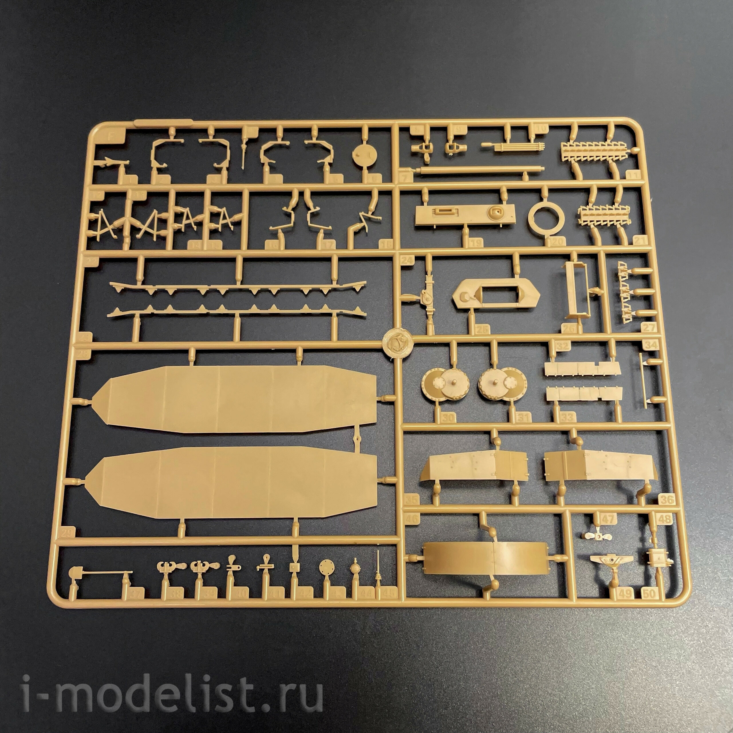 84841 HobbyBoss 1/48 Немецкий средний танк Pzkpfw IV Ausf.H