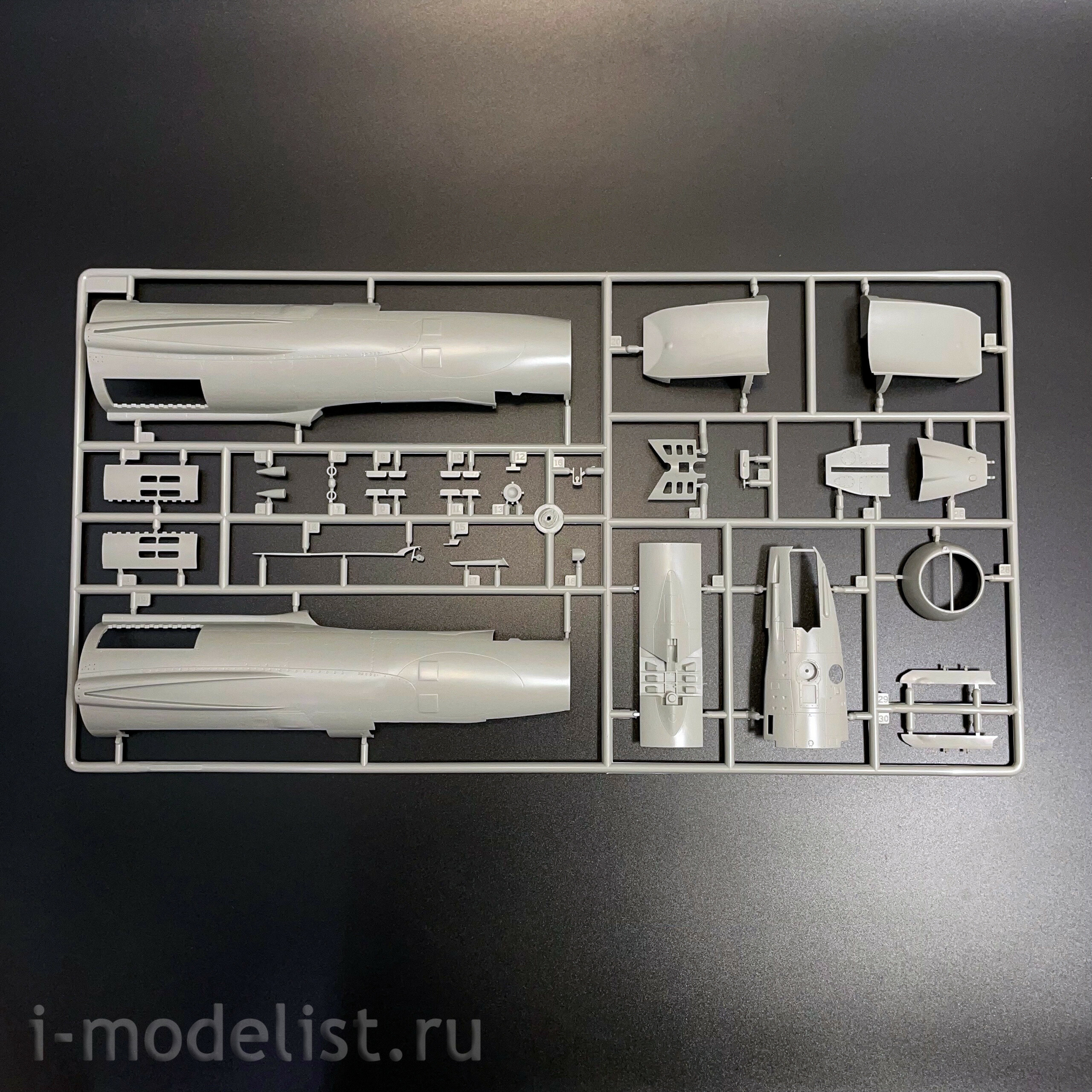 02207 Трубач 1/32 Советский истребитель М-19С Farmer C