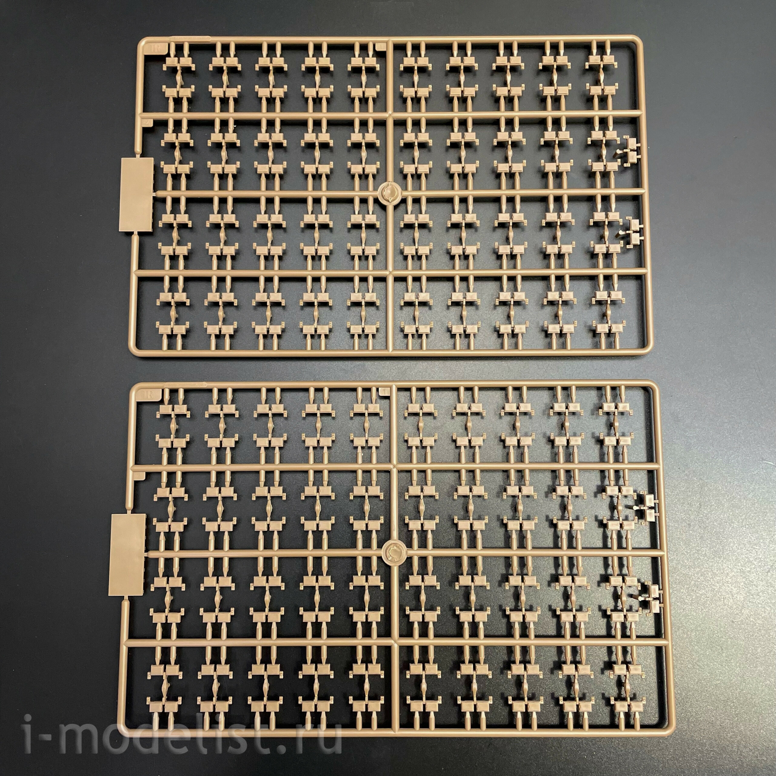 84568 HobbyBoss 1/35 Bergepanzer BPz2A2 “Buffalo” ARV