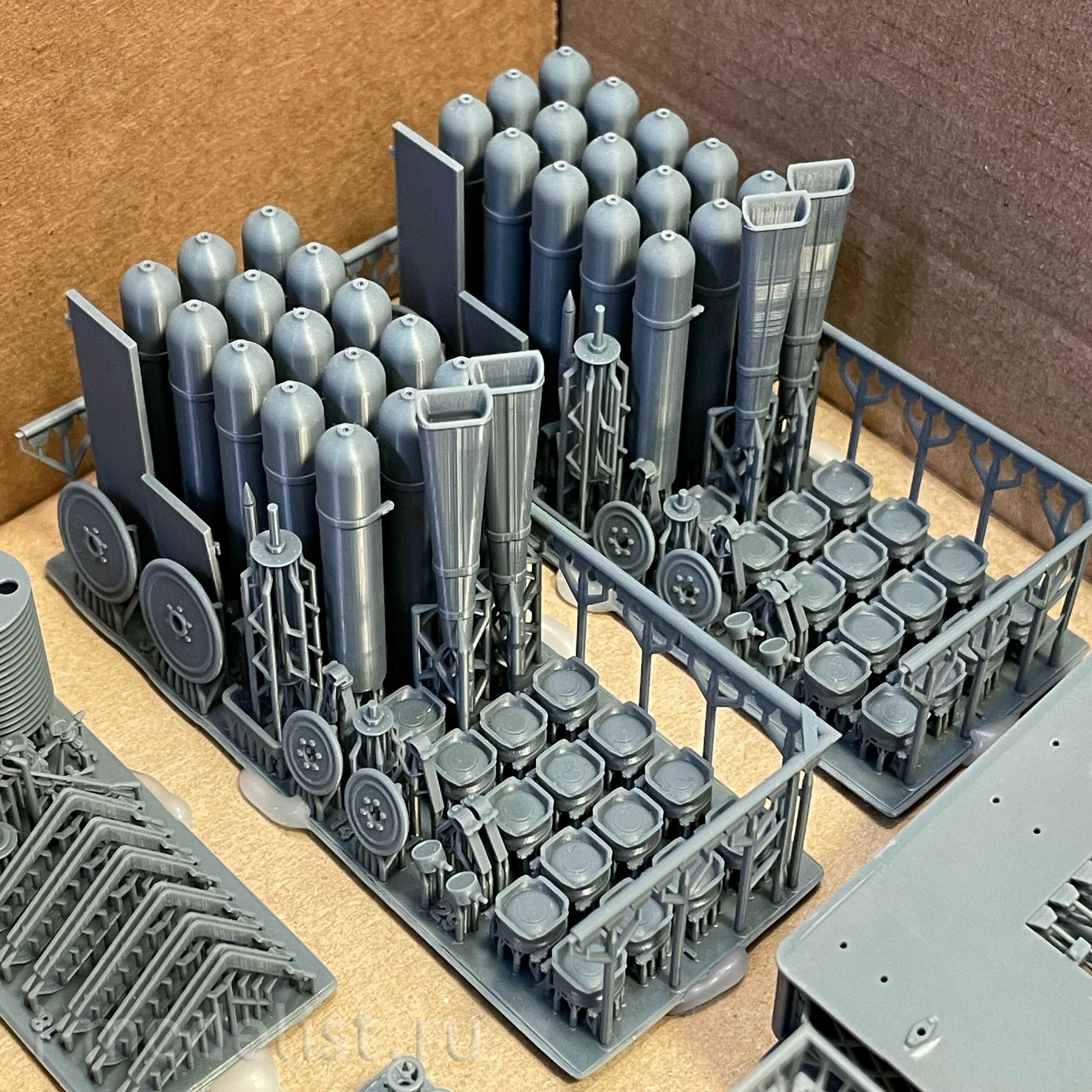 ММ35057 Моя модель 1/35 АУ-21 Автомобиль углекислотного тушения на базе грузового автомобиля 130