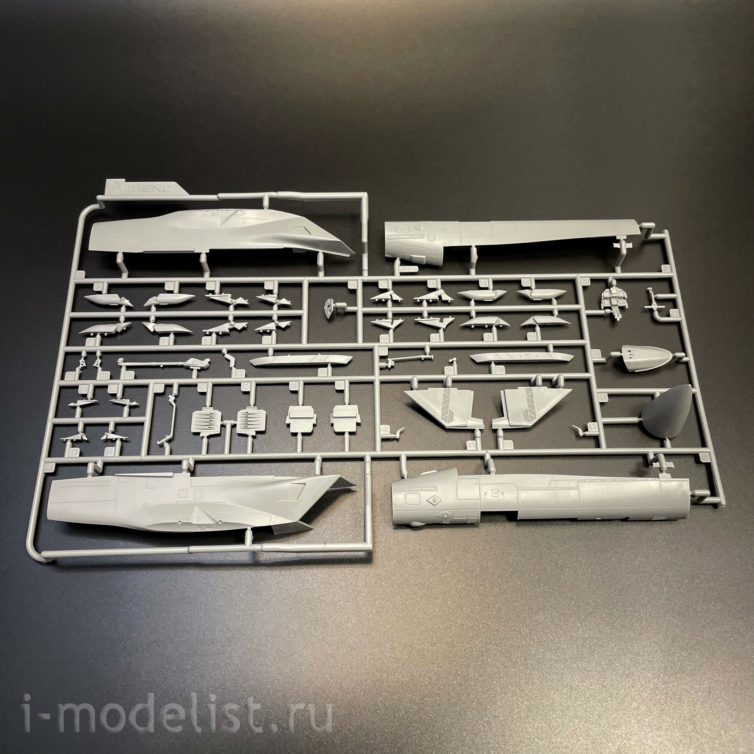 LS-016 Meng 1/48 Американский истребитель F/A-18 F Super Hornet - Bounty Hunters