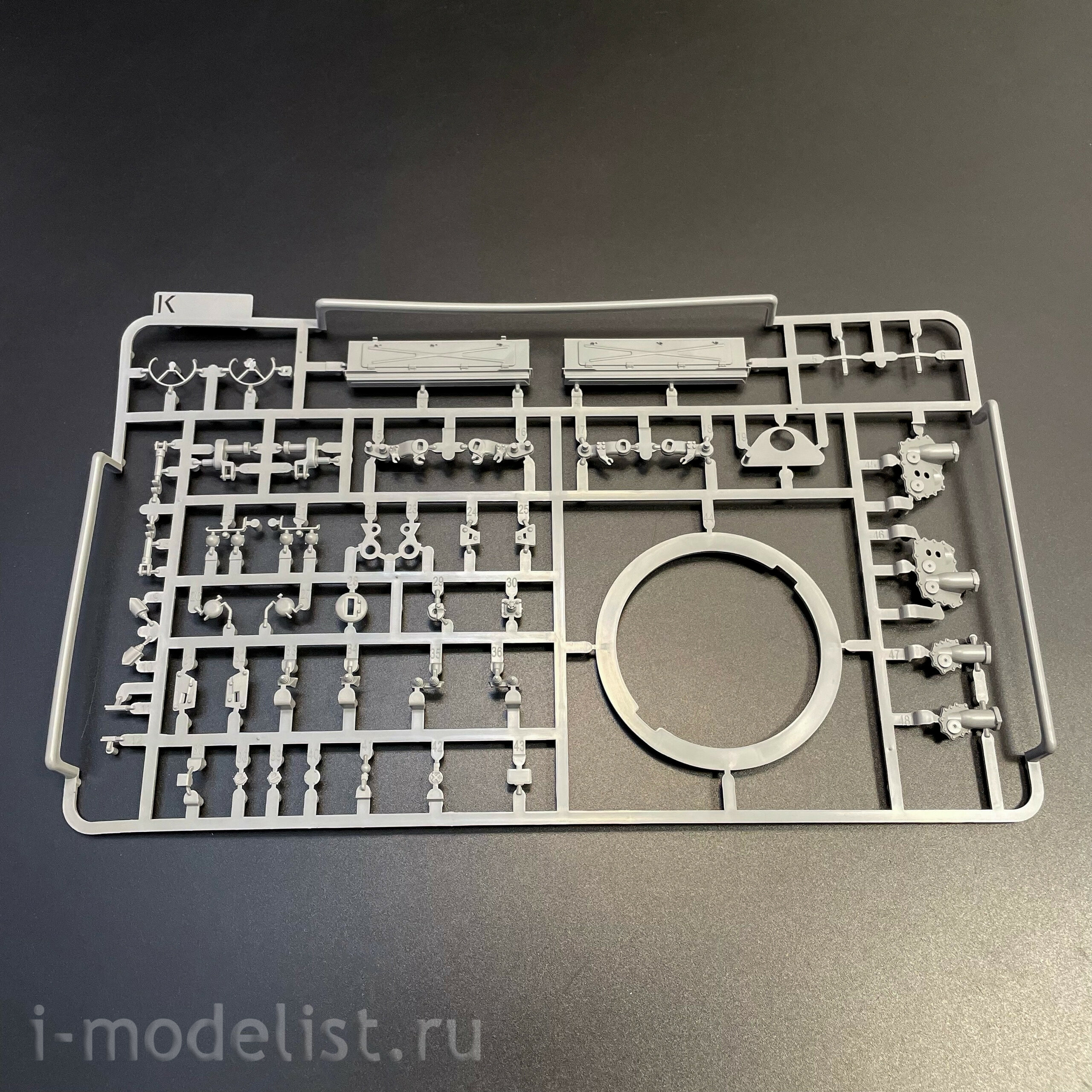 2203 Takom 1/35 Тяжёлый танк Т-57