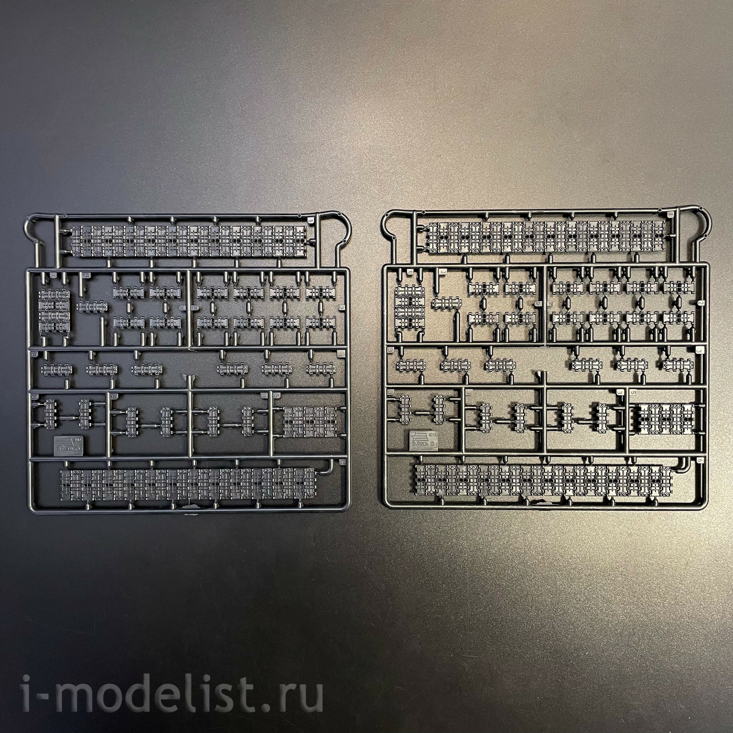 3686ГП Звезда 1/35 Герои Победы. Советский средний танк Т-34/76 обр. 1942 г.