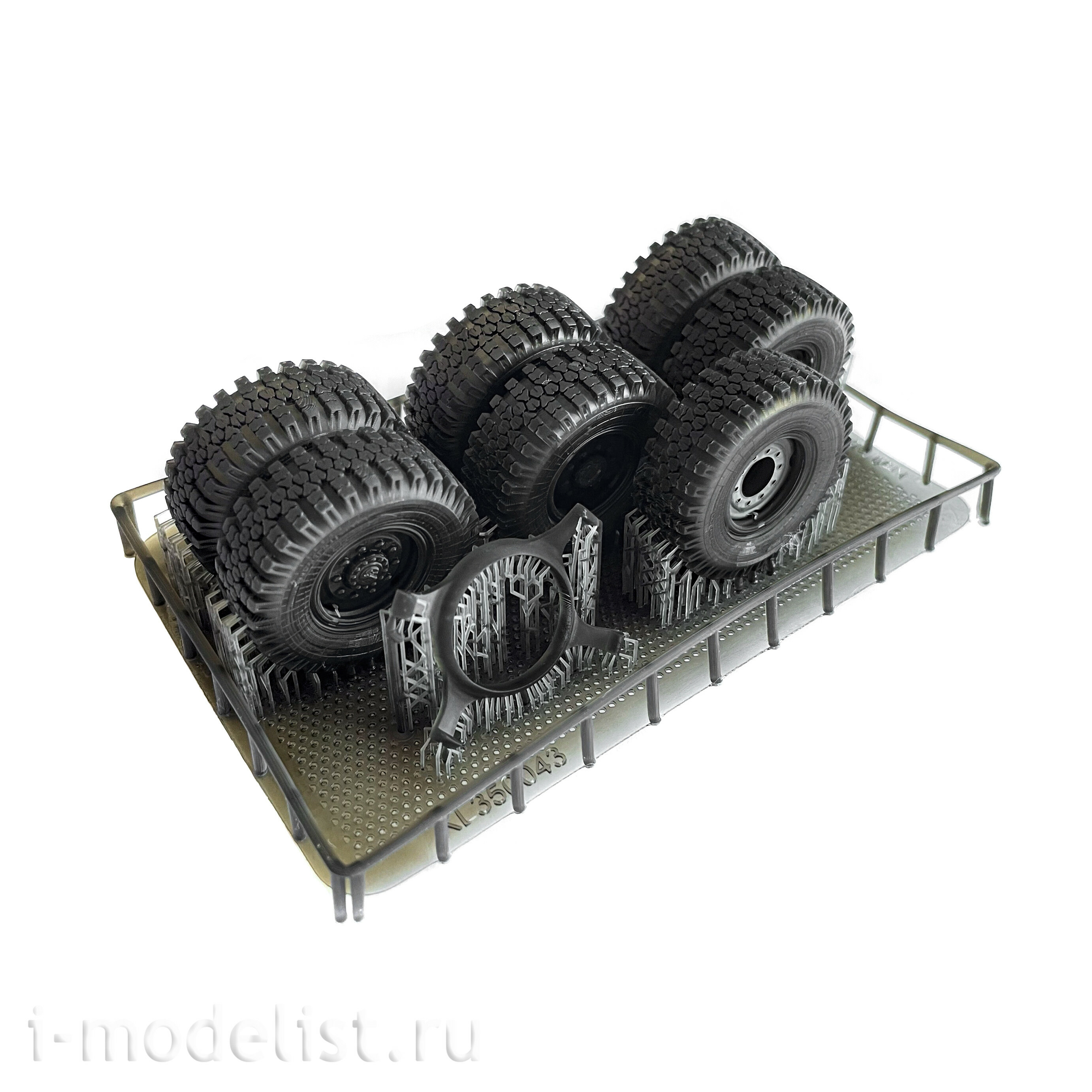 KL350043 Kraft Lab 1/35 Комплект колёс для К 4310 с шинами О-47А ранних